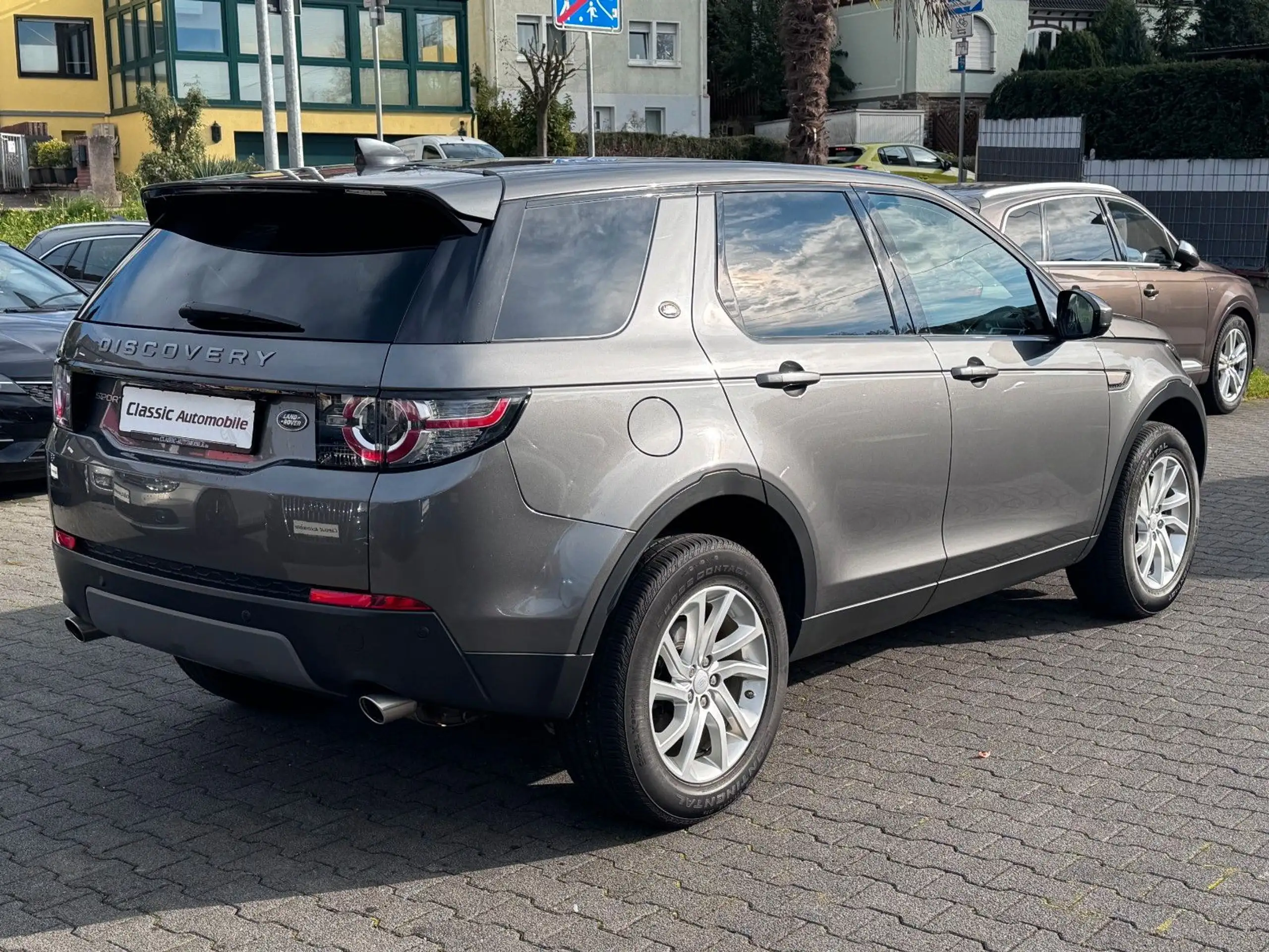 Land Rover - Discovery