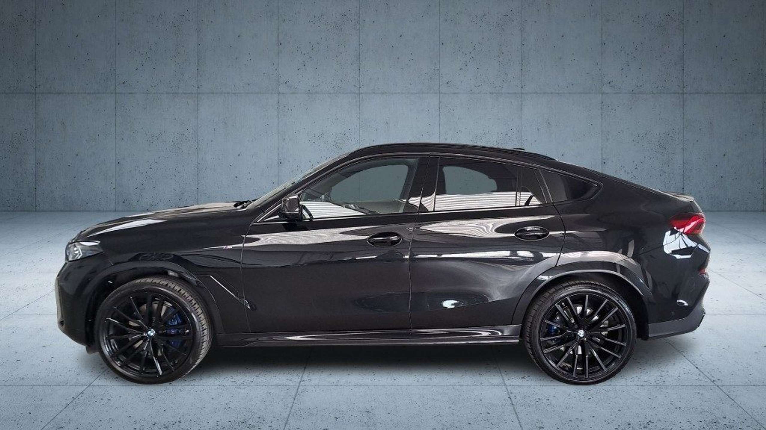 BMW - X6