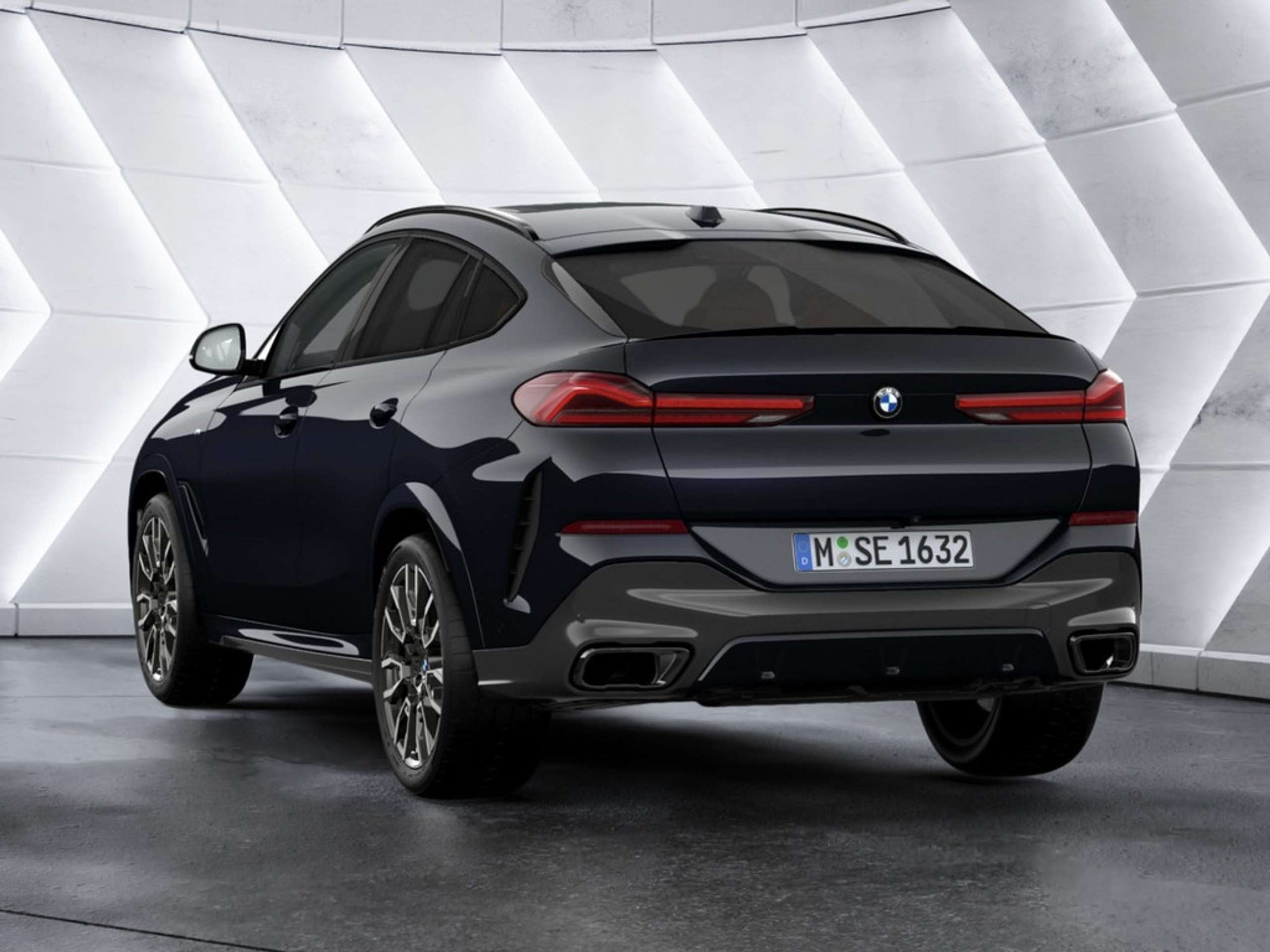 BMW - X6