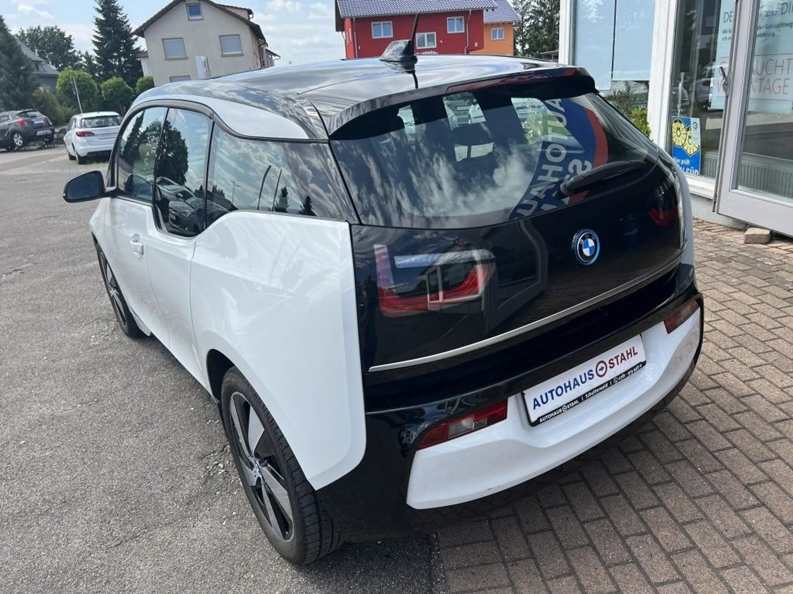 BMW - i3