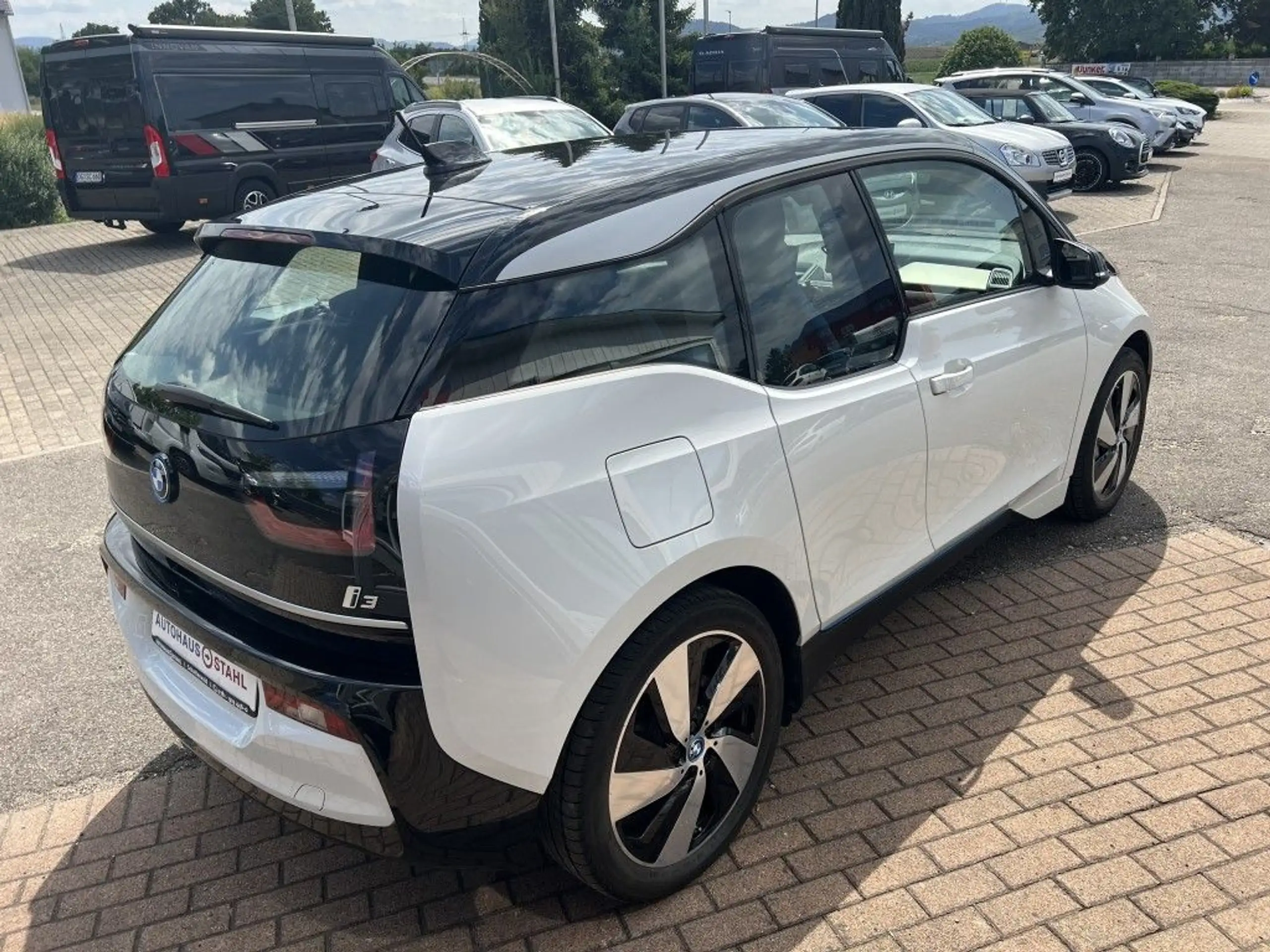 BMW - i3