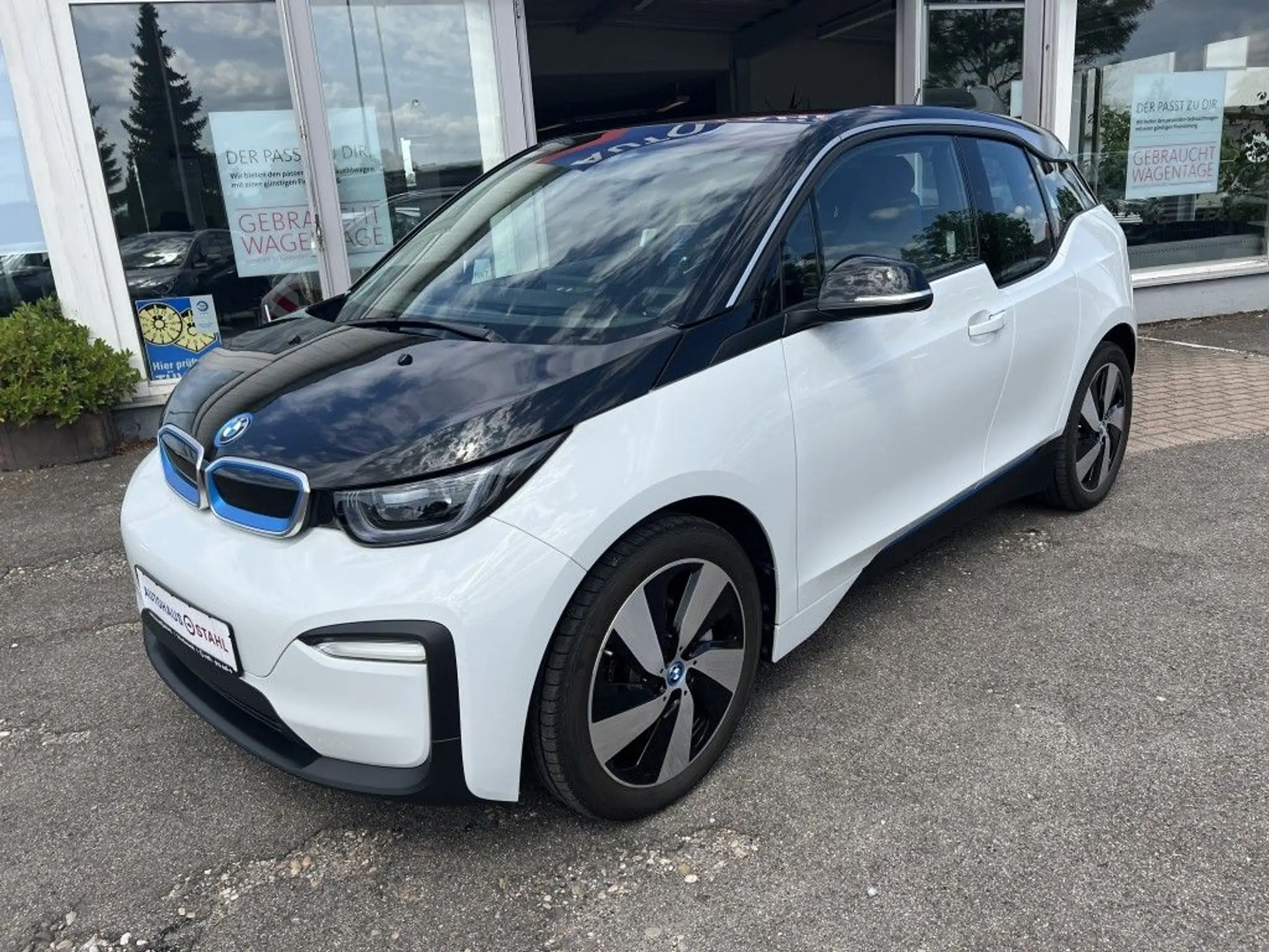 BMW - i3