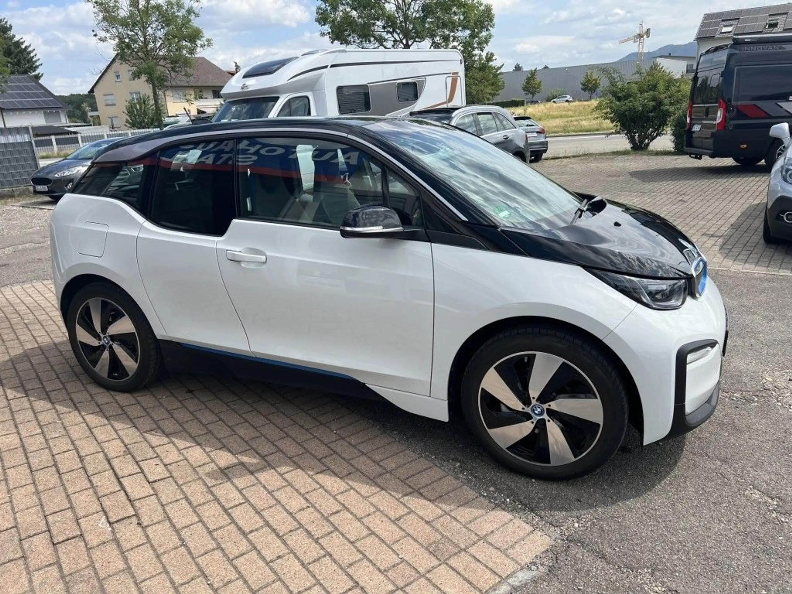 BMW - i3