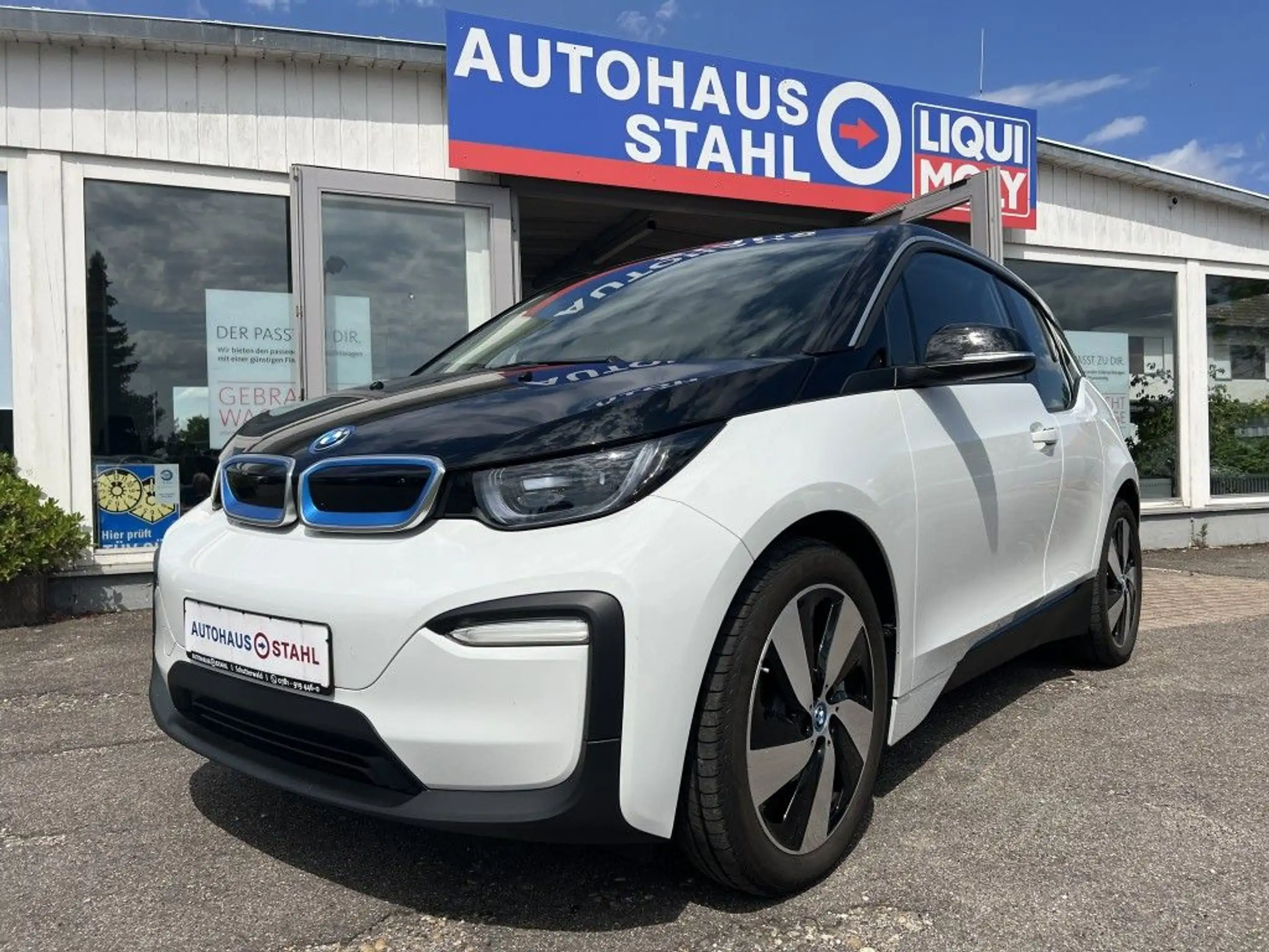 BMW - i3