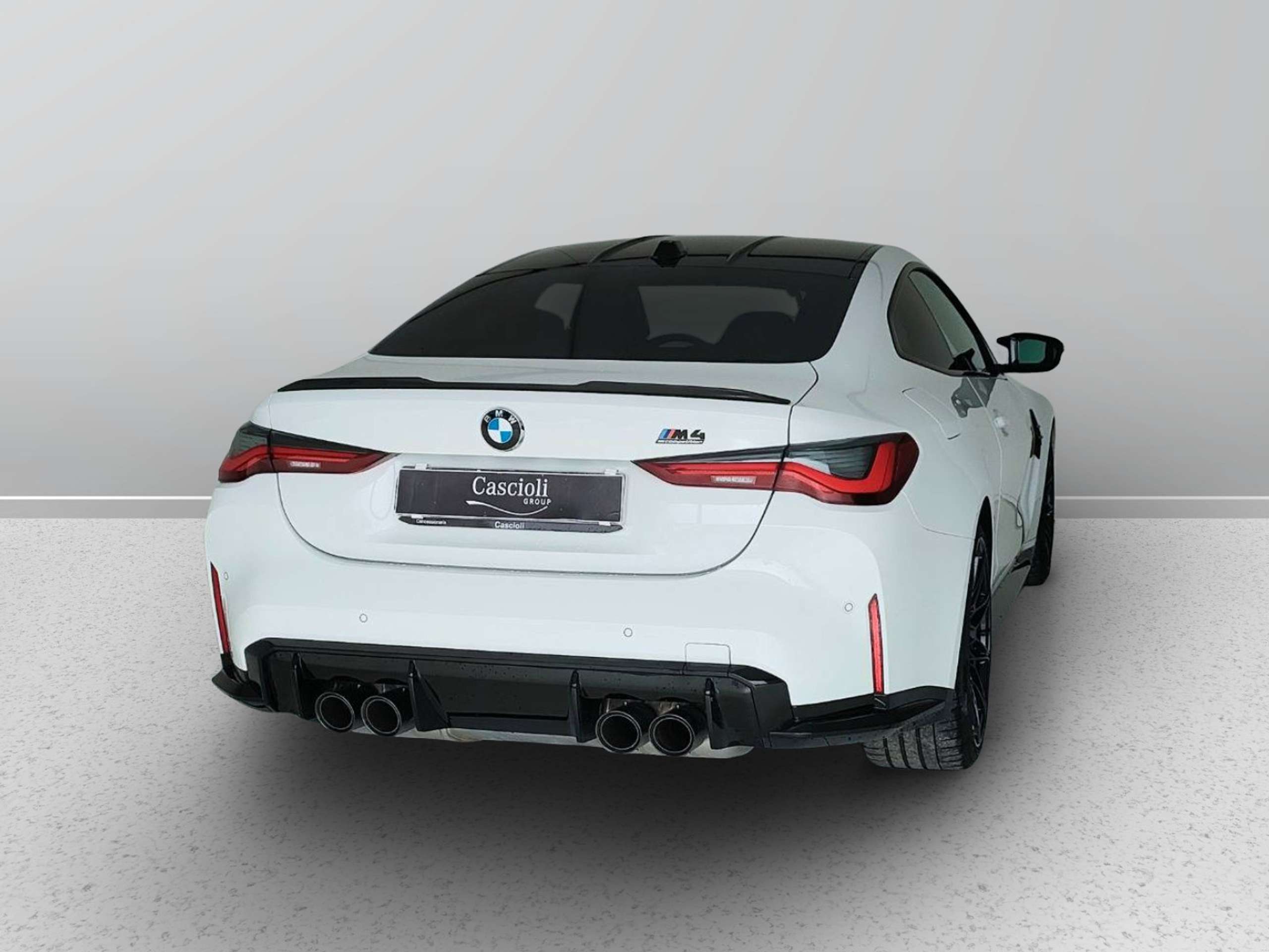 BMW - M4