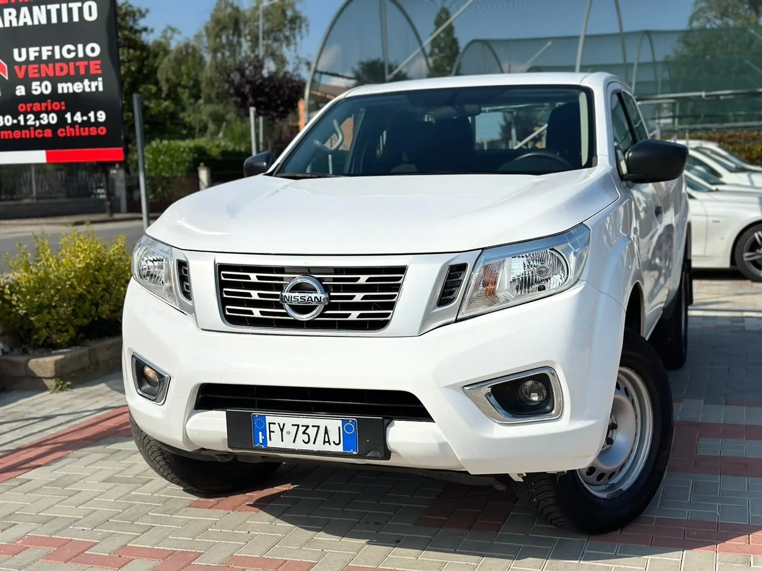 Nissan - Navara