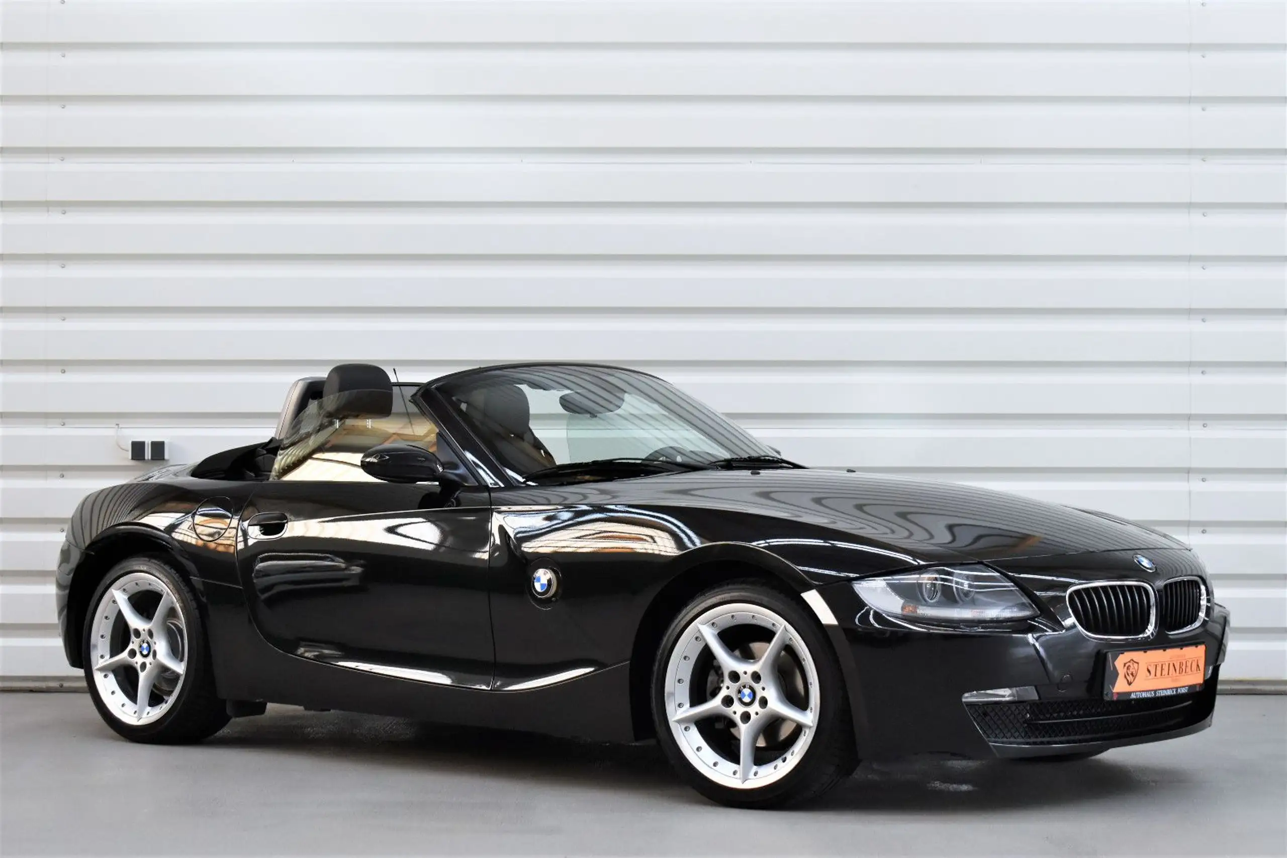 BMW - Z4