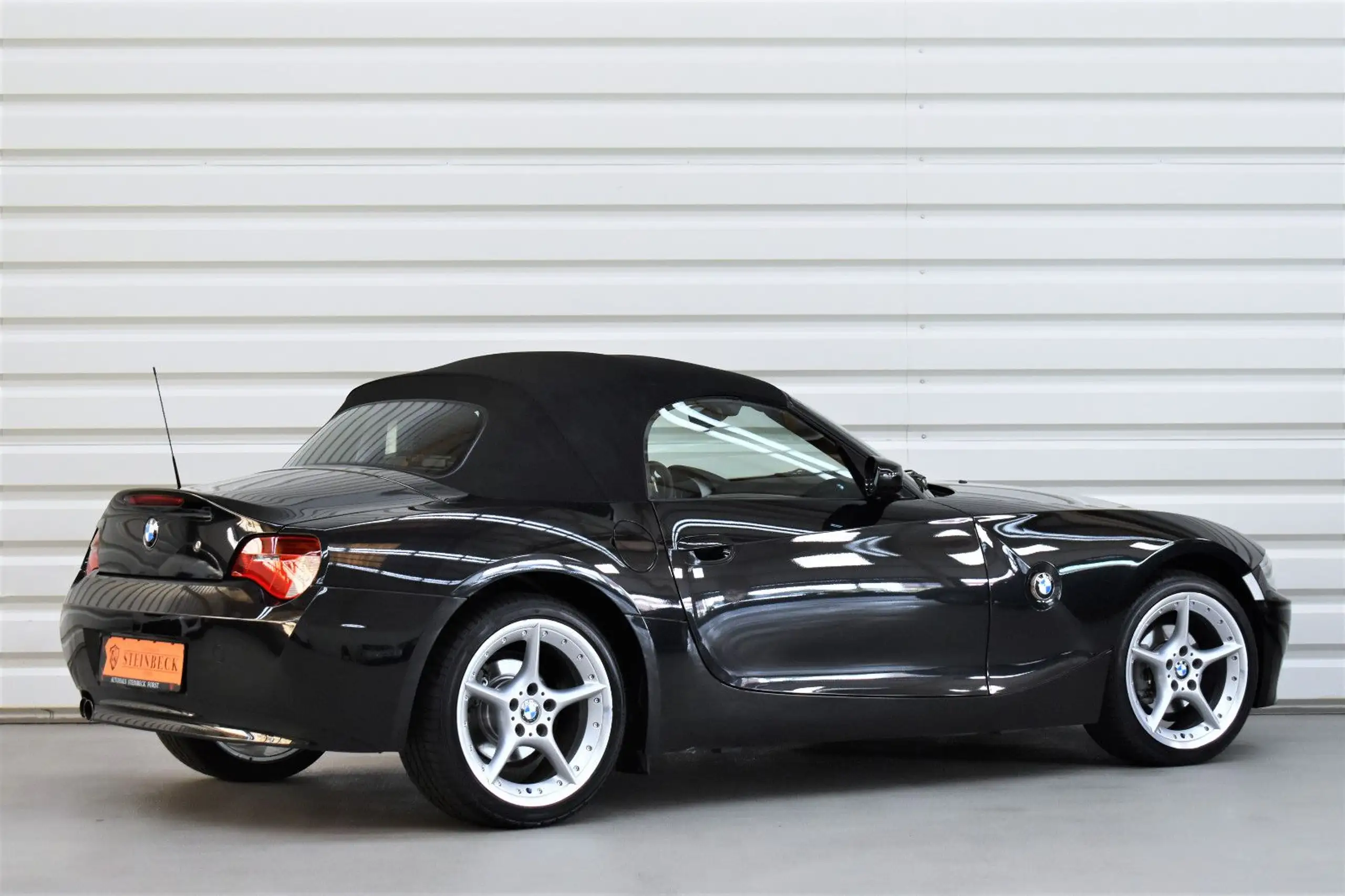 BMW - Z4