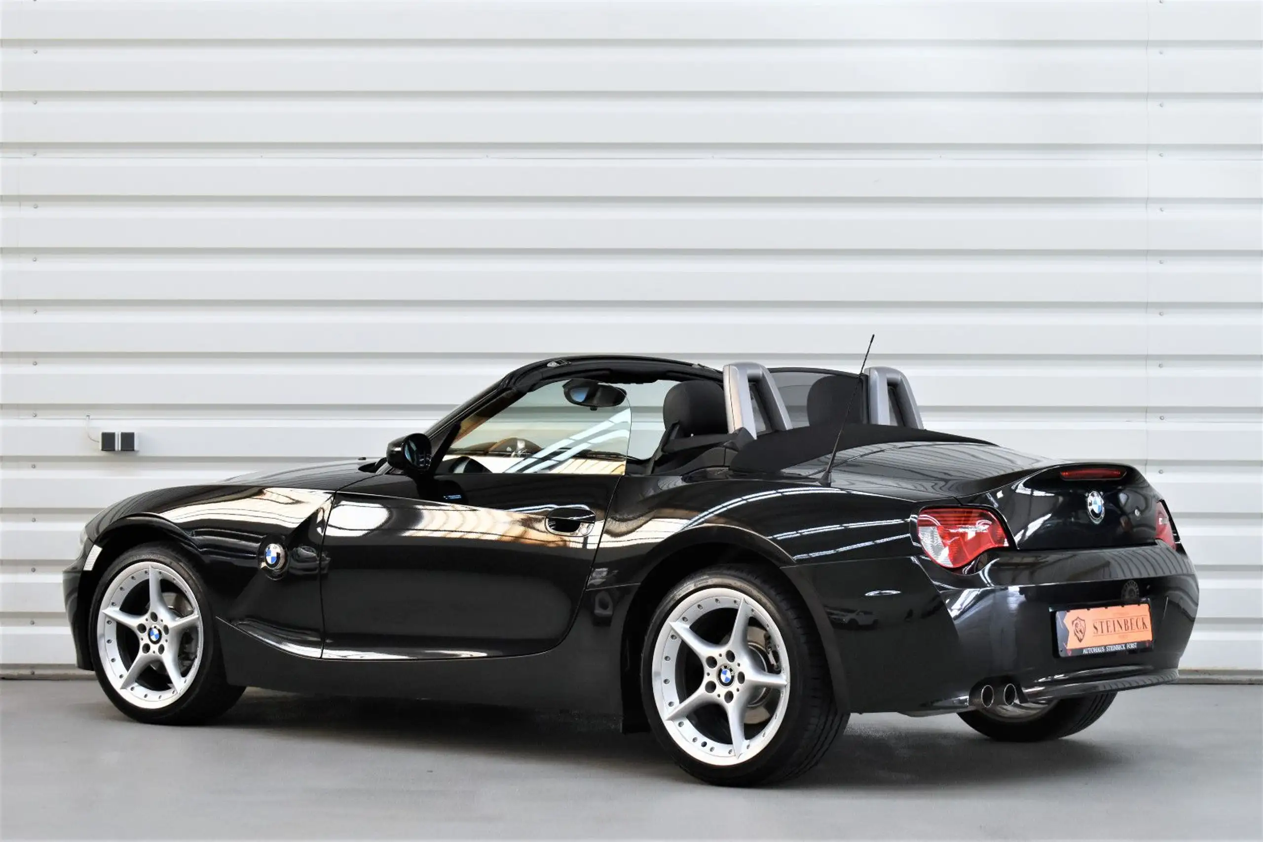 BMW - Z4