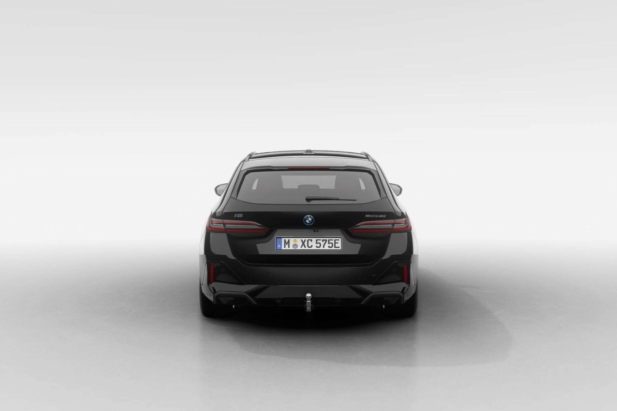 BMW - i5