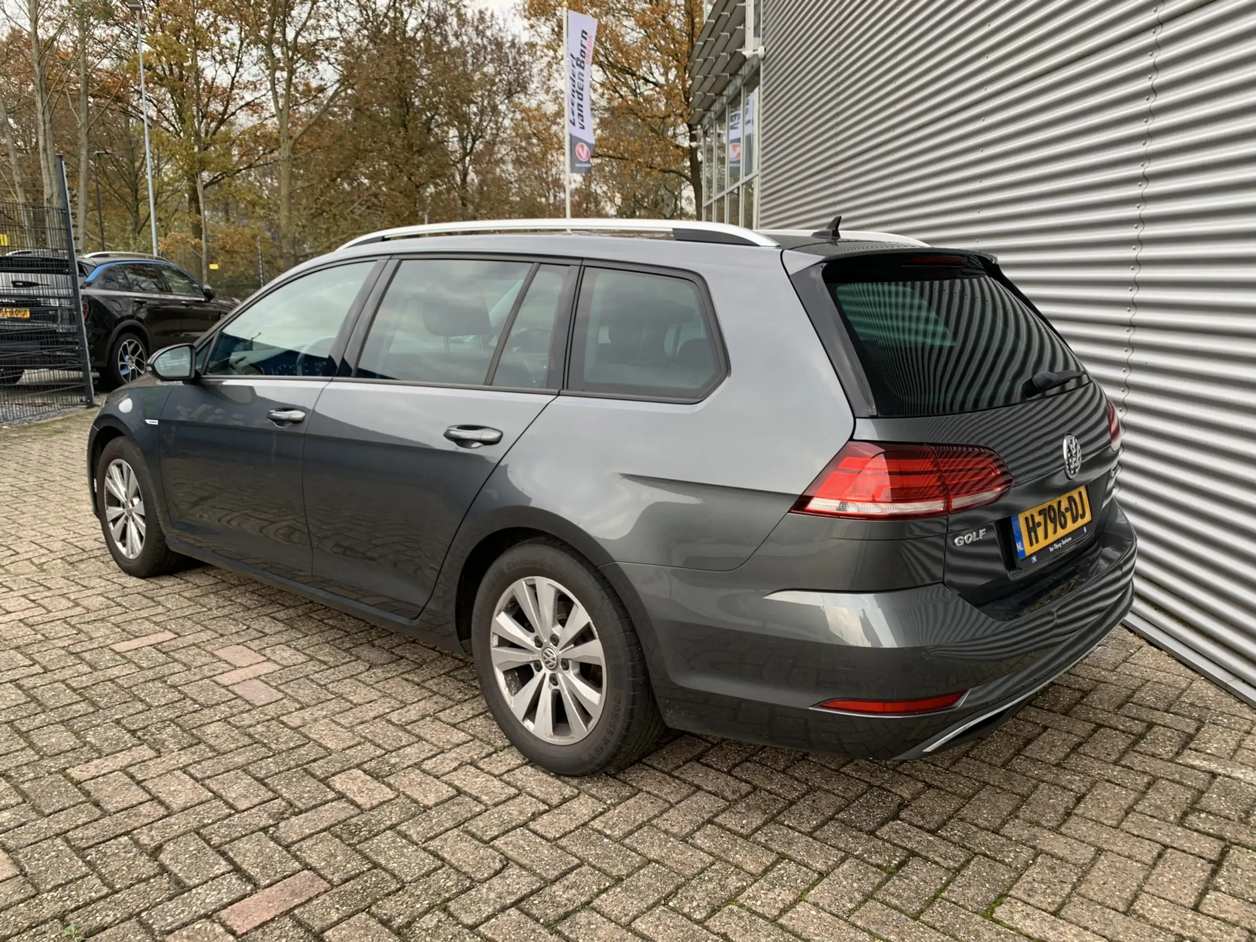 Volkswagen - Golf Variant