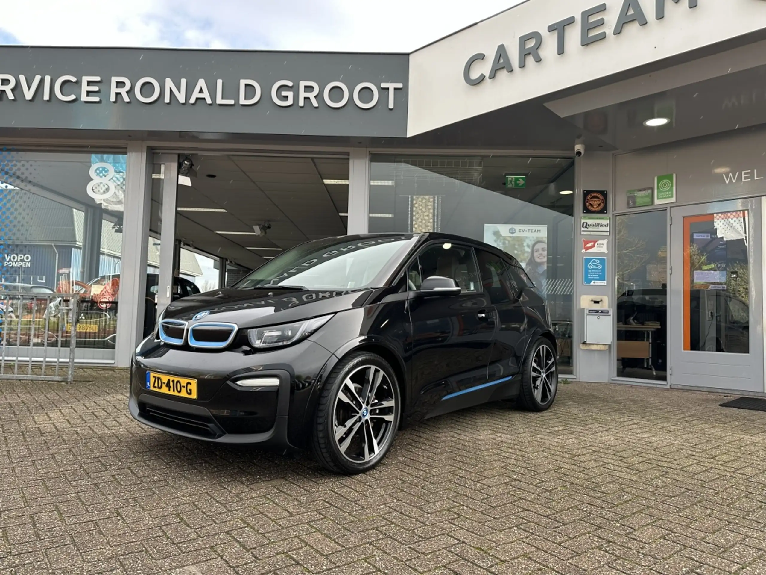 BMW - i3