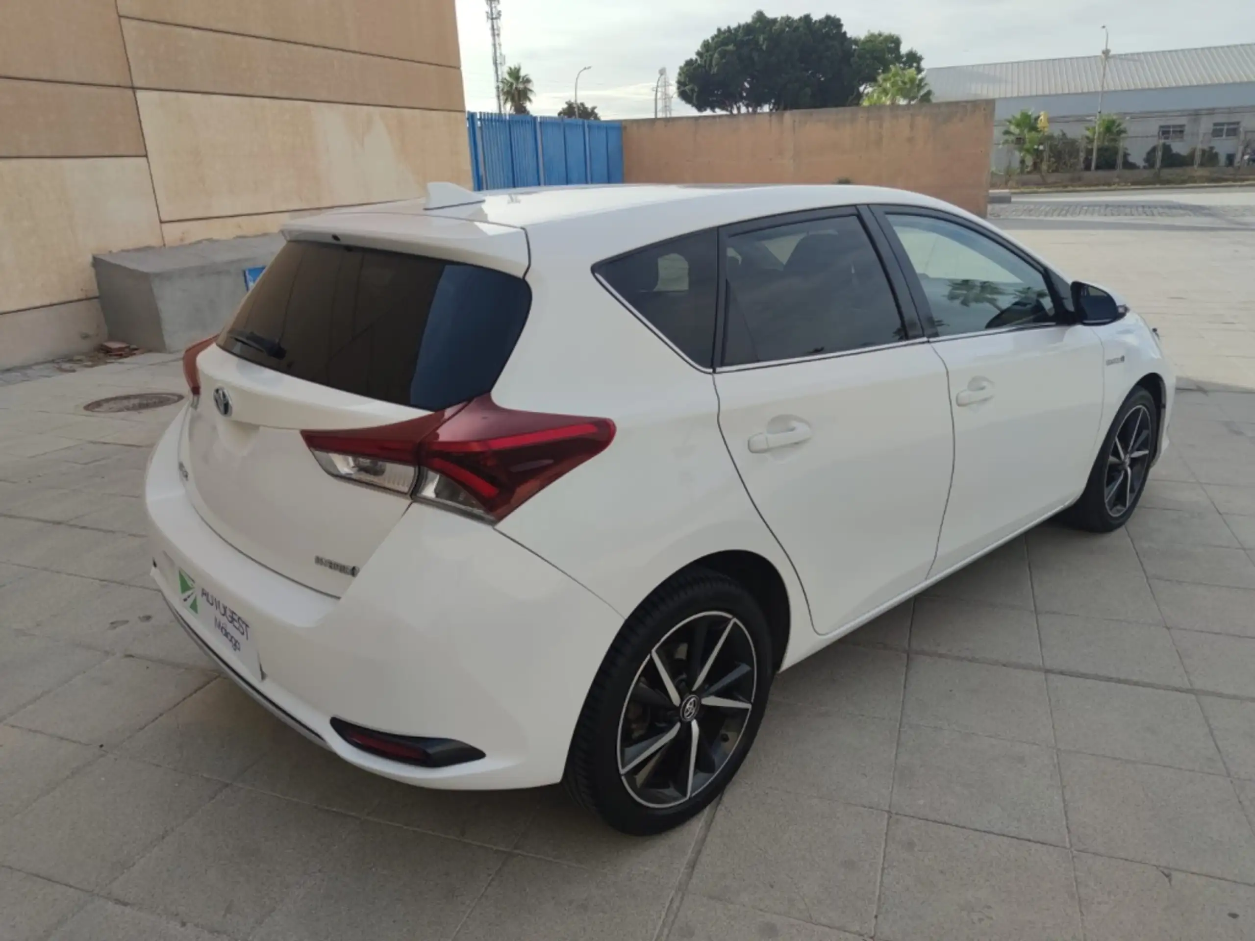 Toyota - Auris