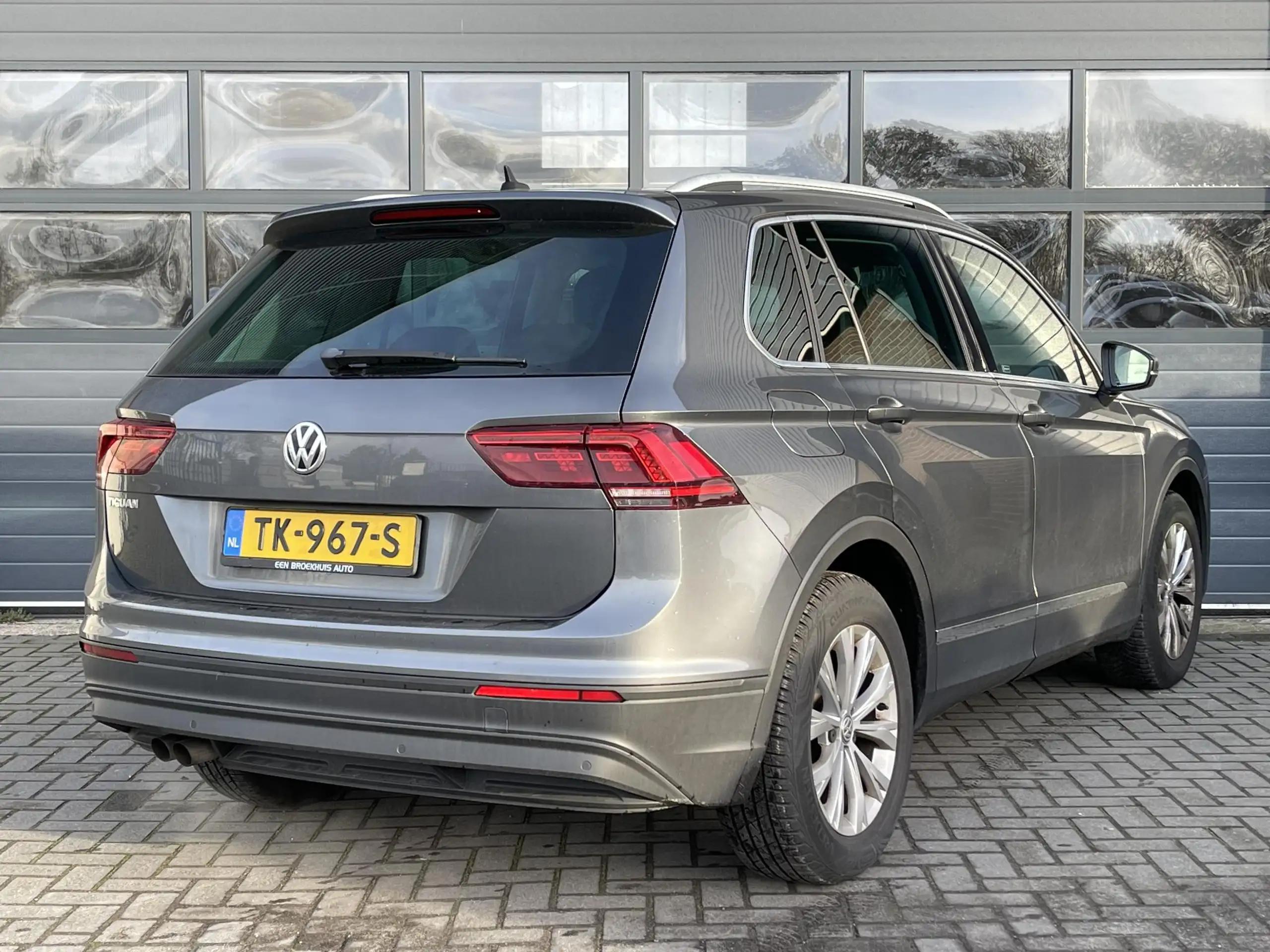 Volkswagen - Tiguan