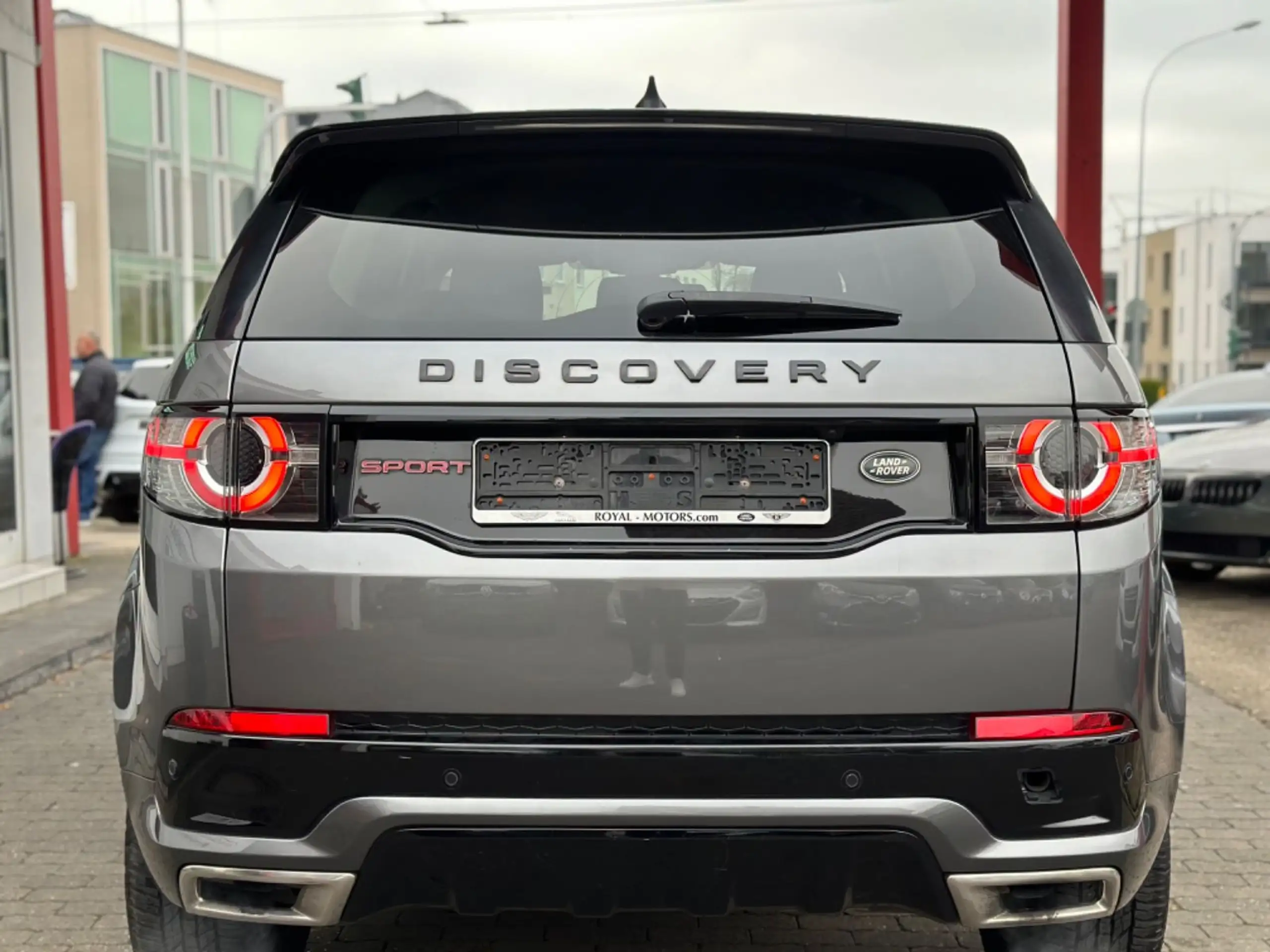 Land Rover - Discovery