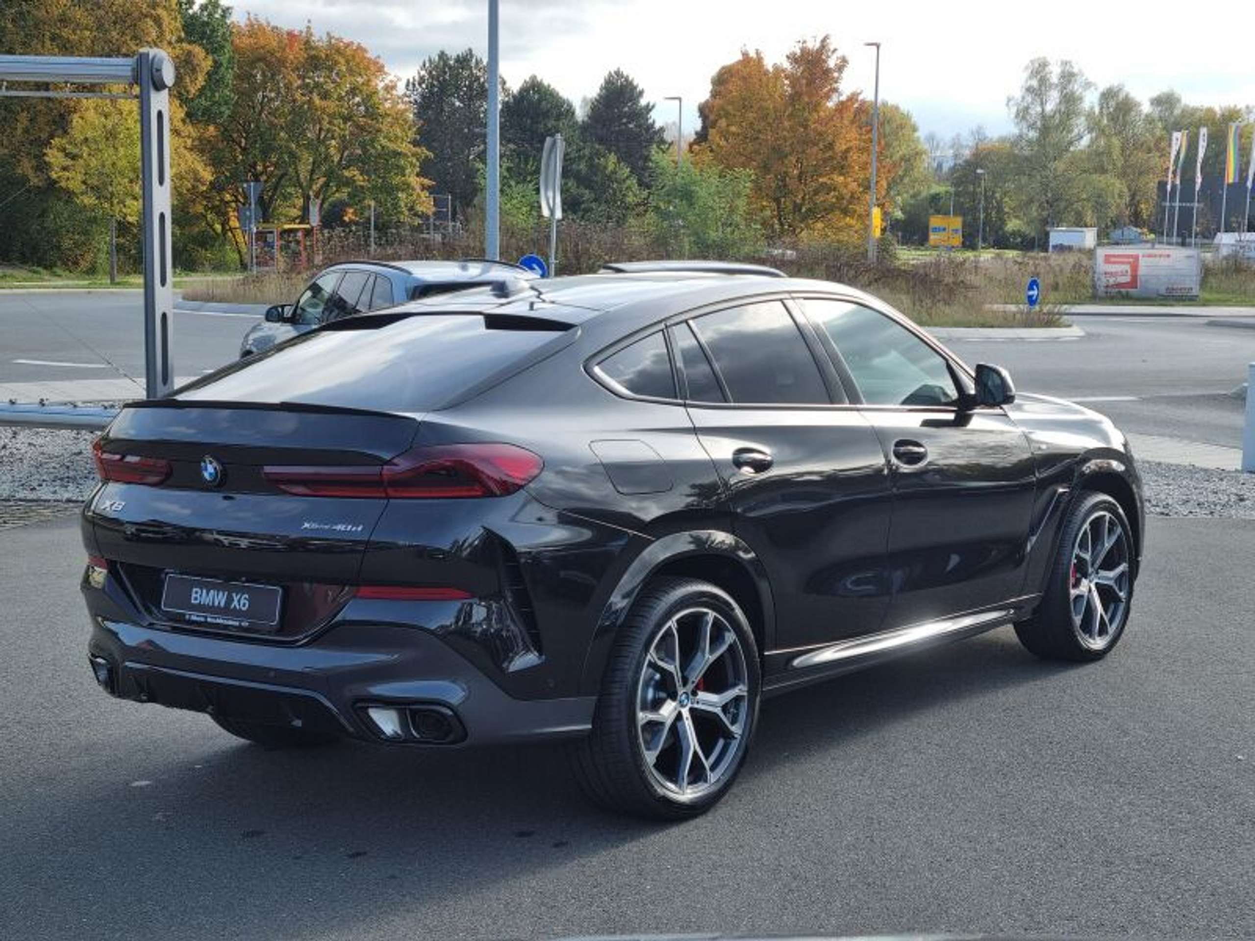 BMW - X6