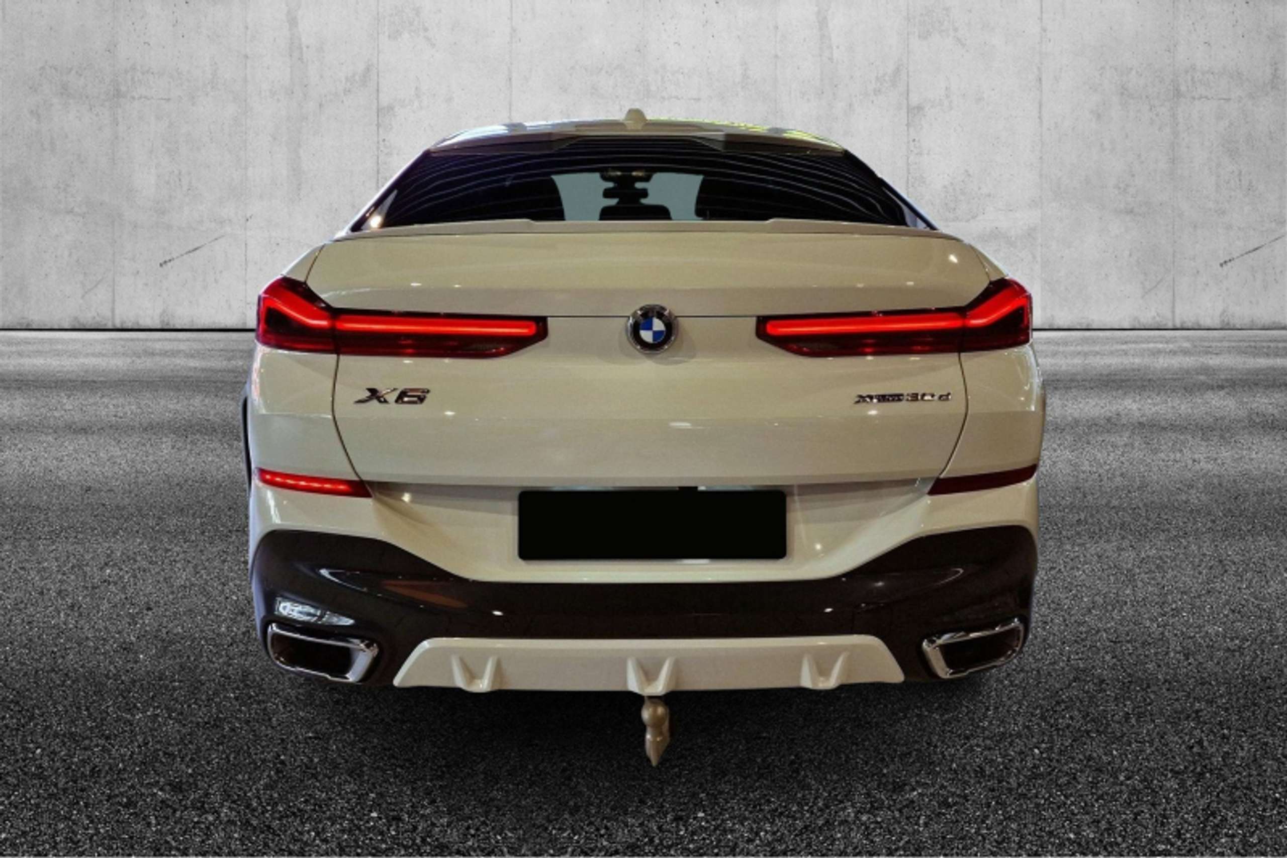 BMW - X6