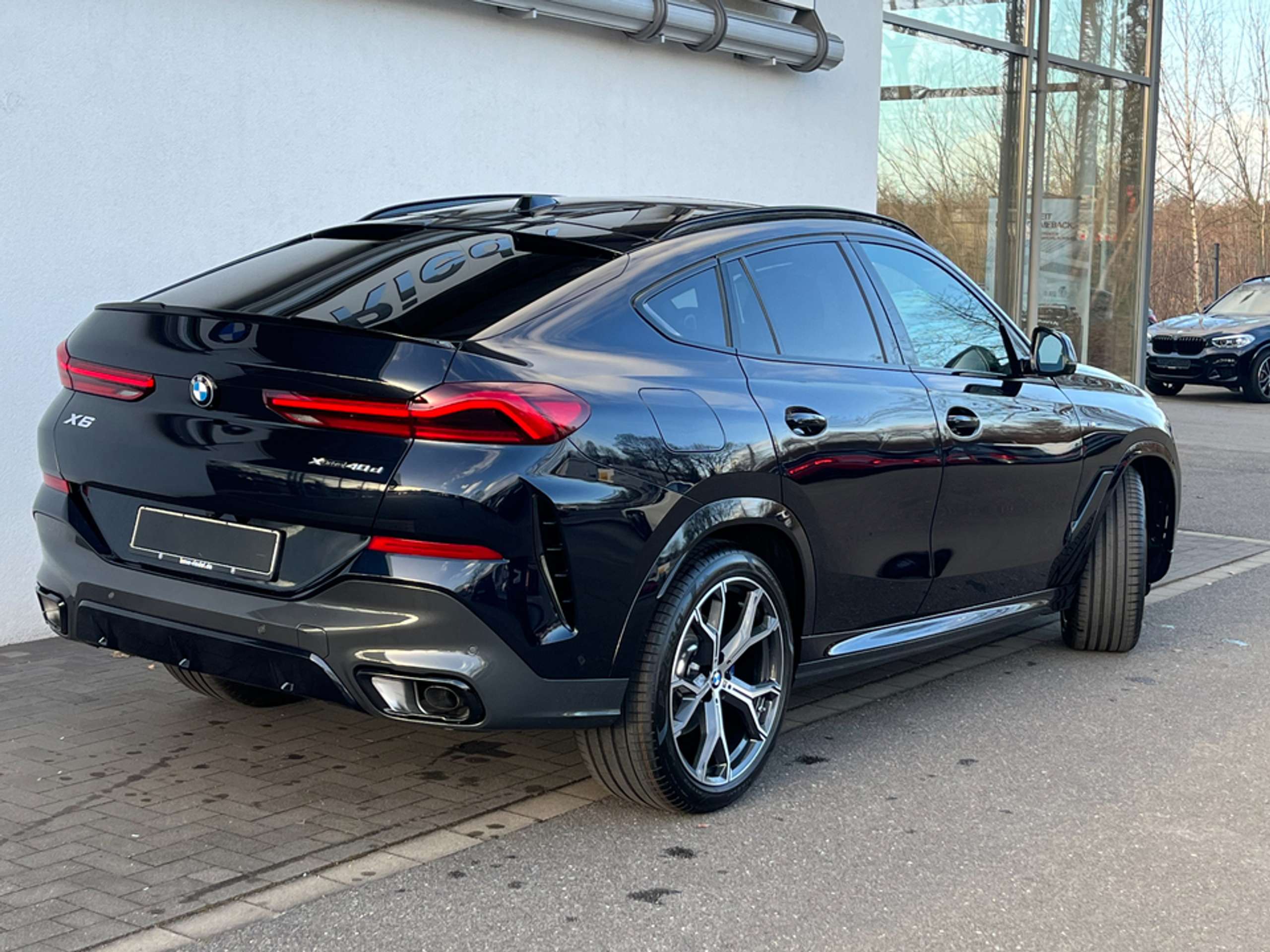 BMW - X6