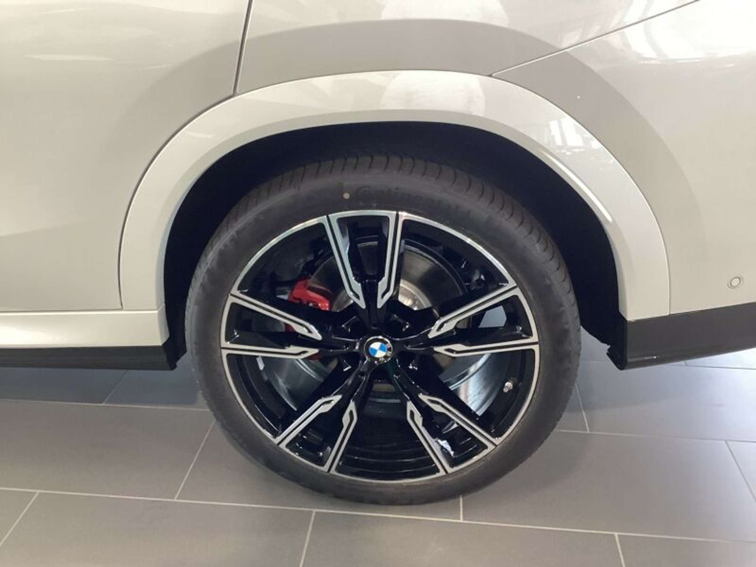 BMW - X6