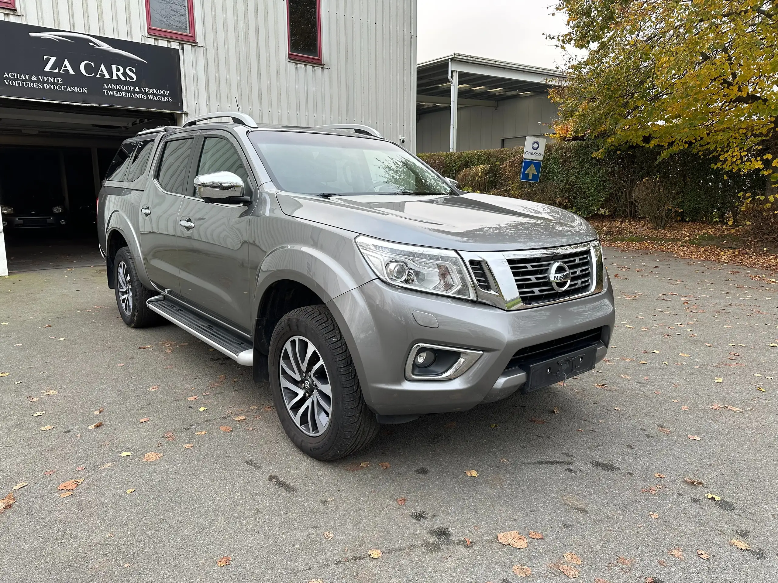 Nissan - Navara