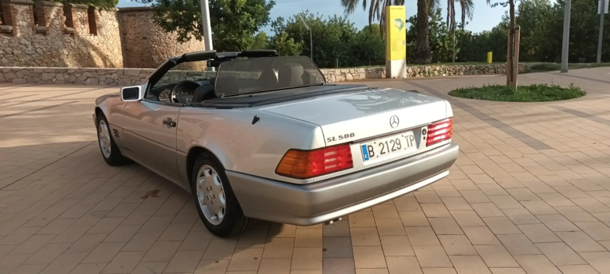 Mercedes-Benz - SL 500