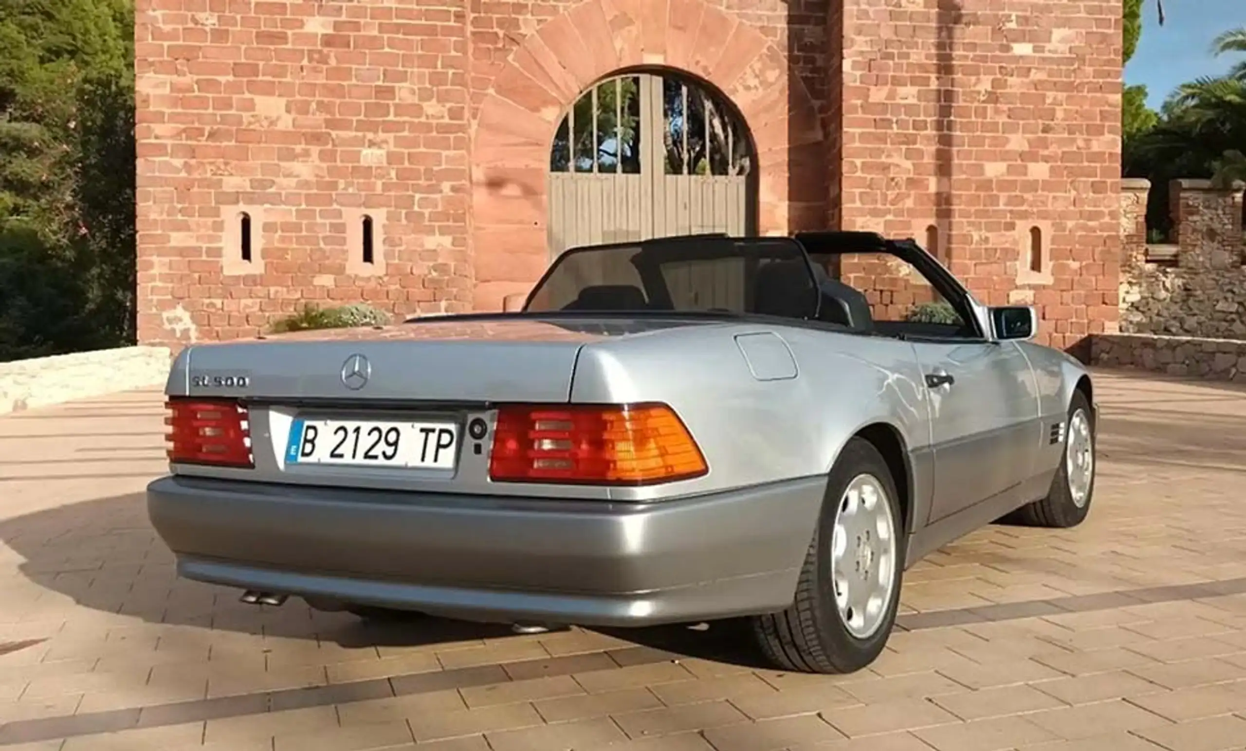 Mercedes-Benz - SL 500