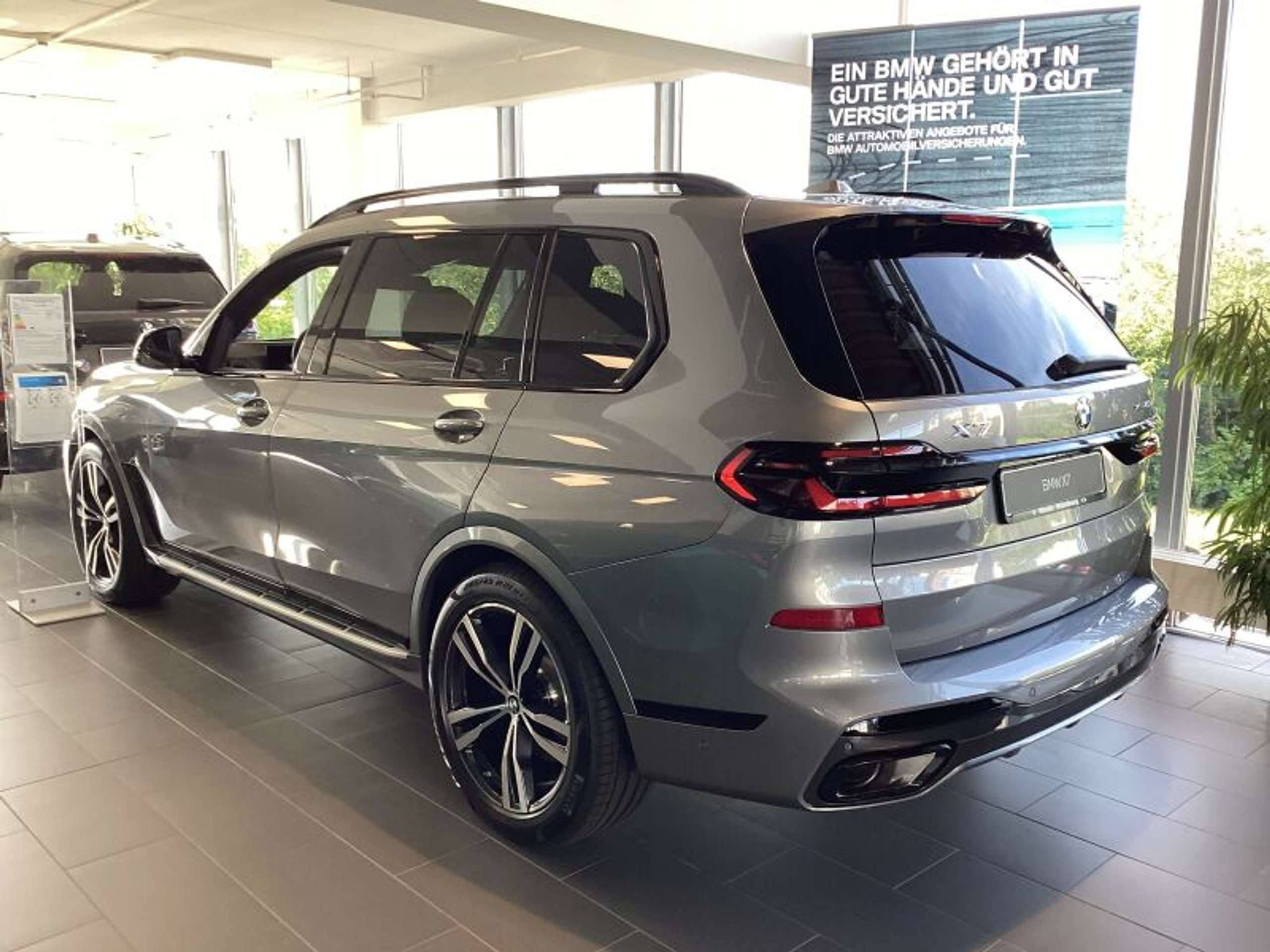 BMW - X7