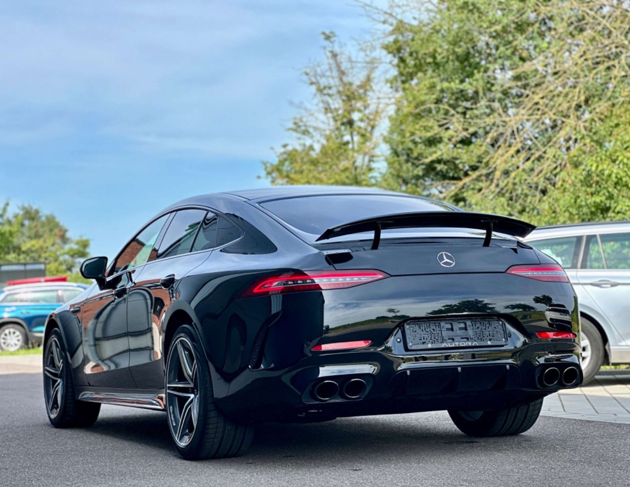 Mercedes-Benz - AMG GT