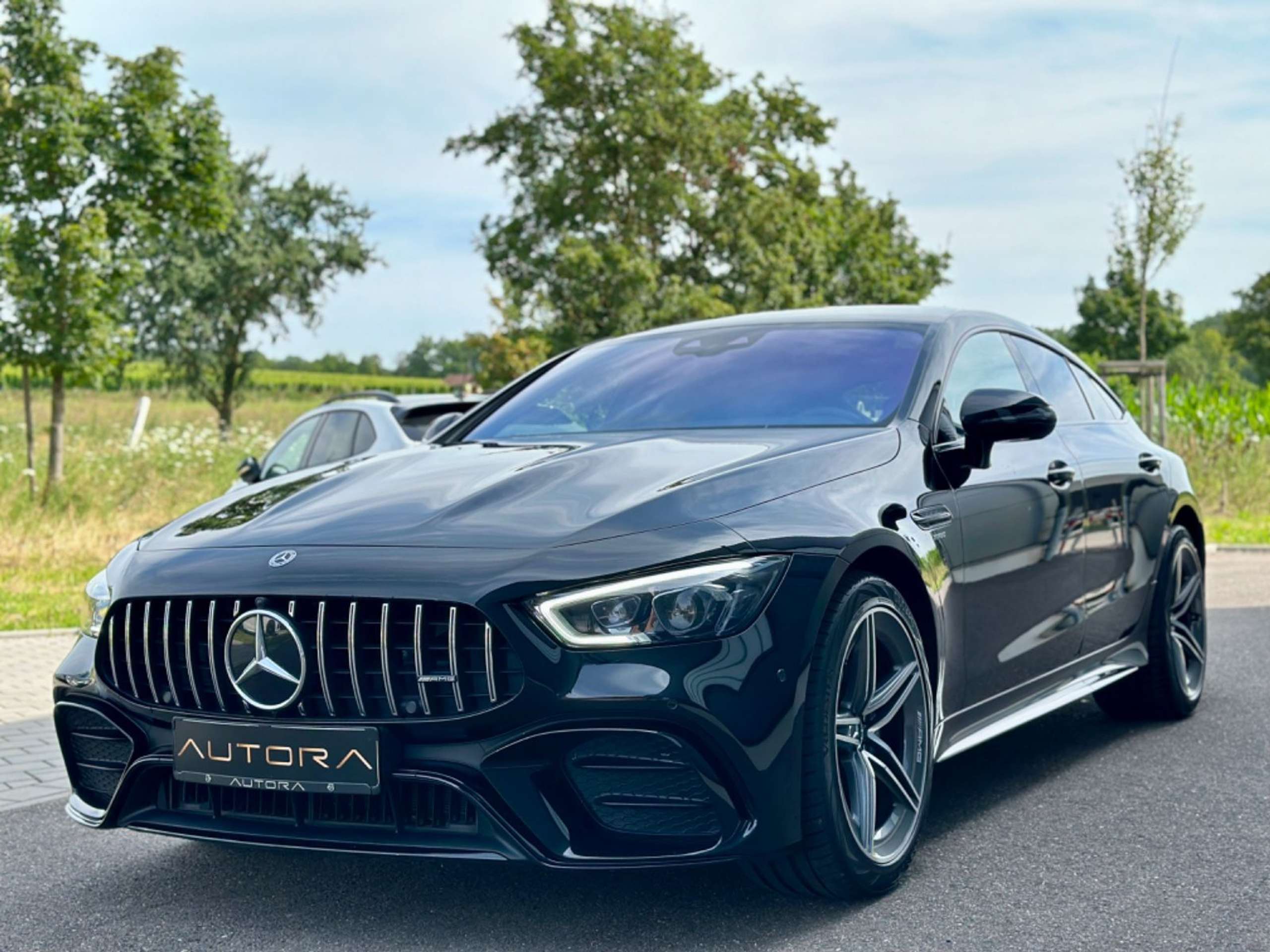 Mercedes-Benz - AMG GT