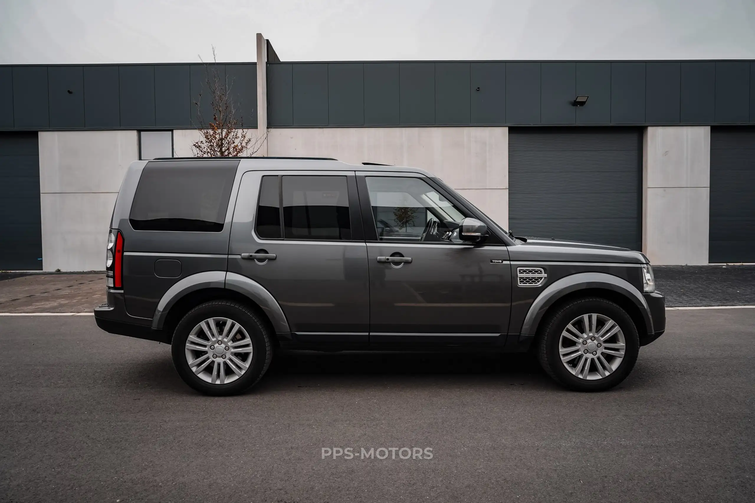 Land Rover - Discovery