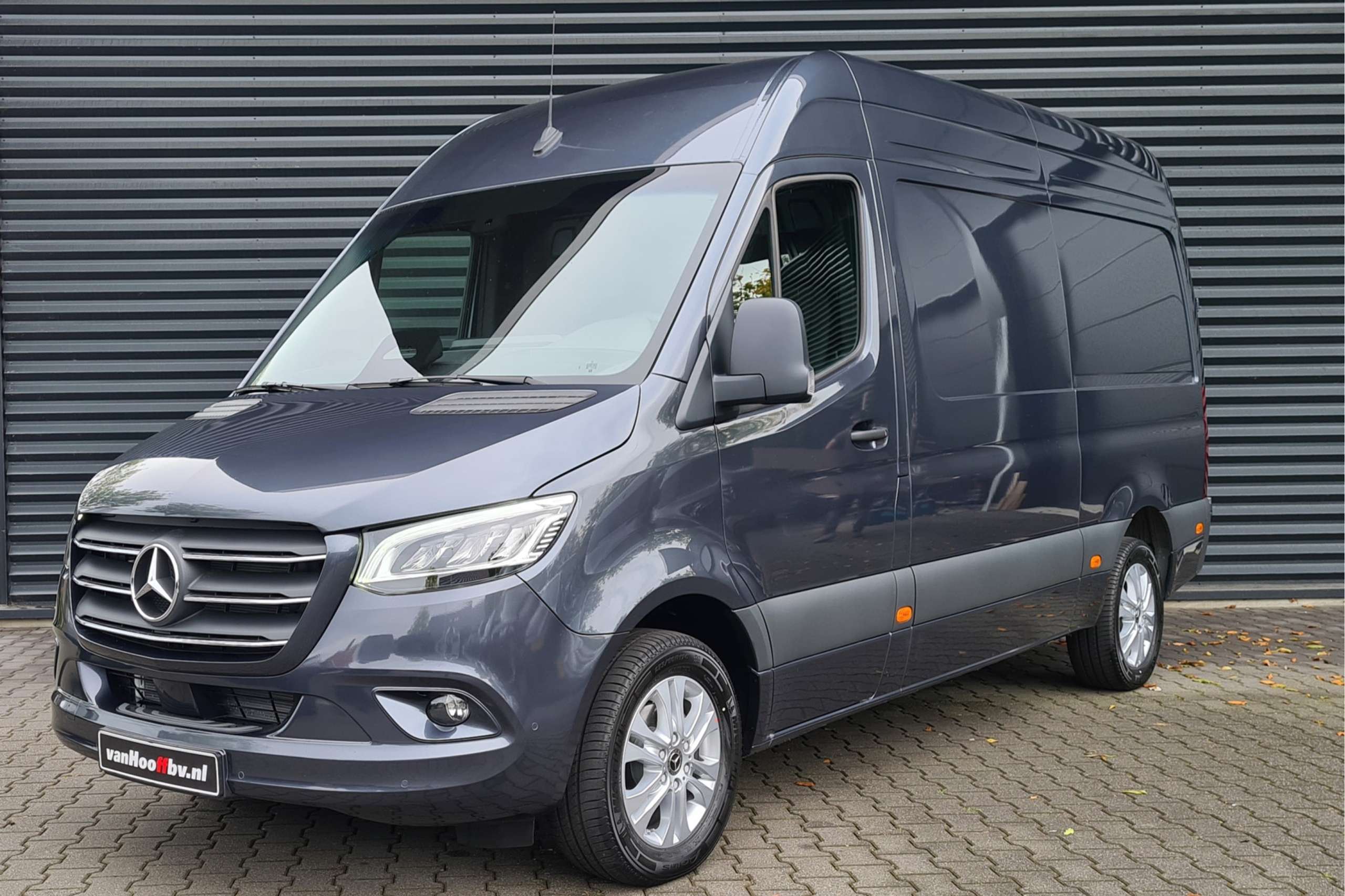 Mercedes-Benz Sprinter 2024