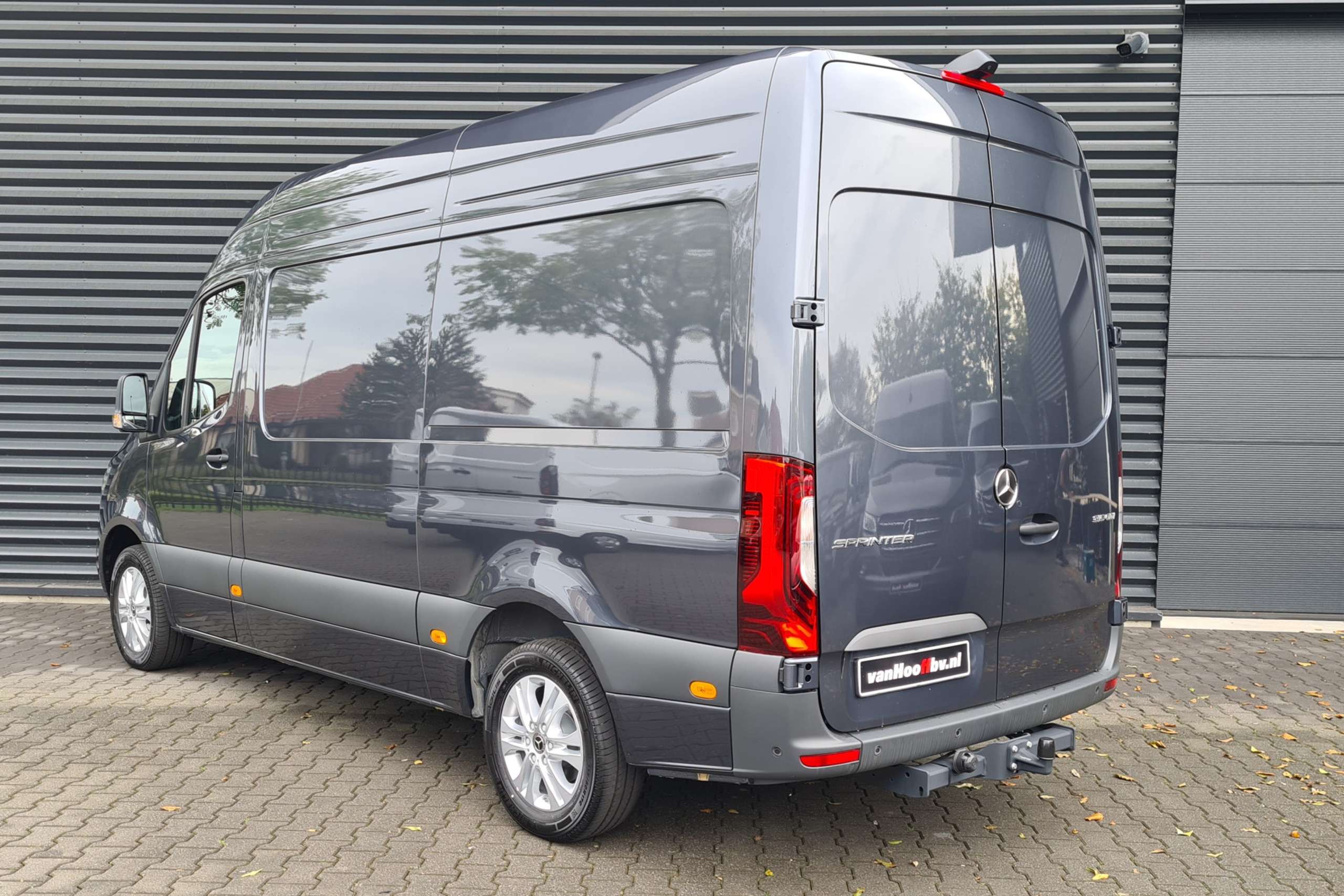 Mercedes-Benz - Sprinter