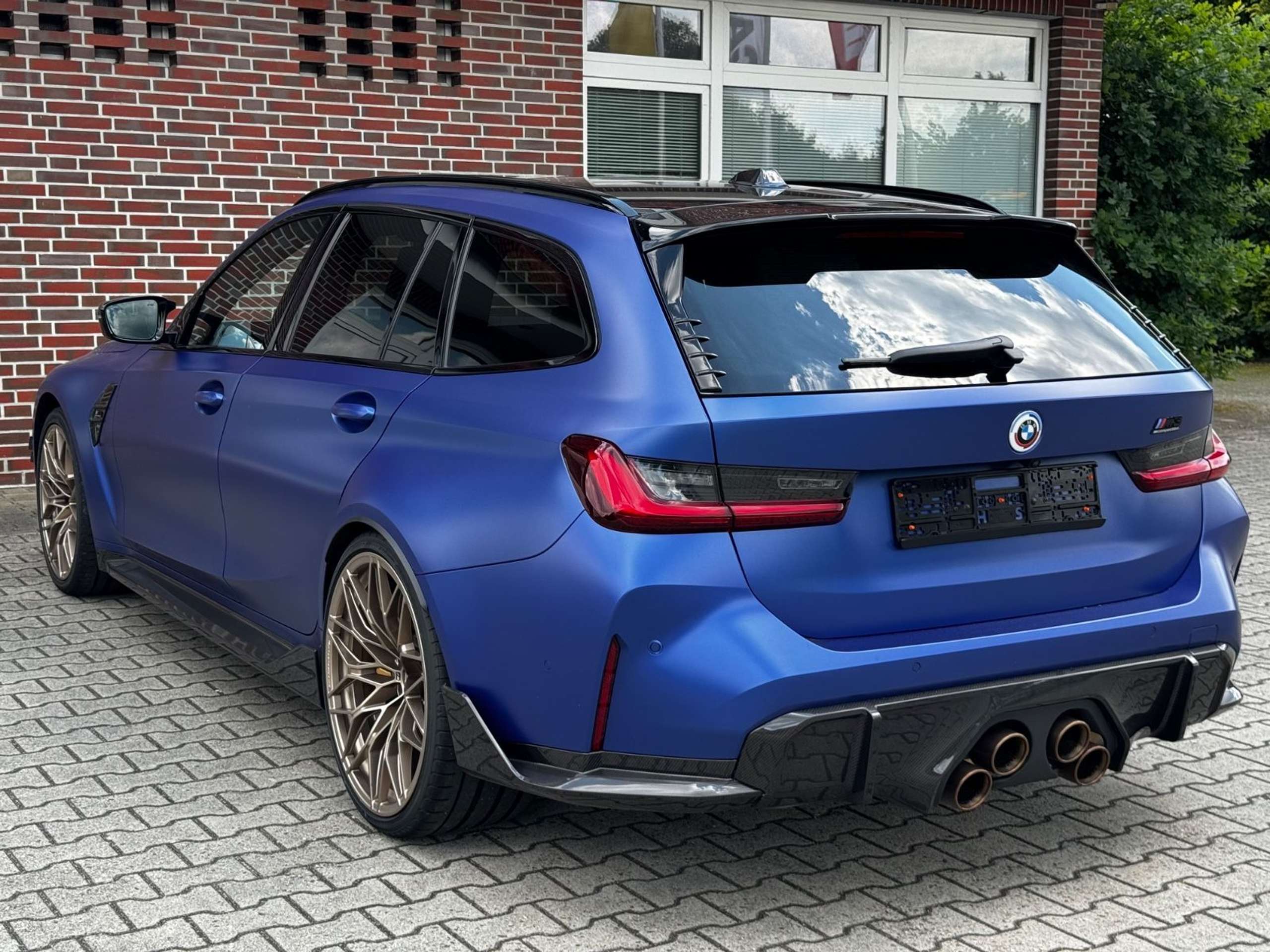 BMW - M3