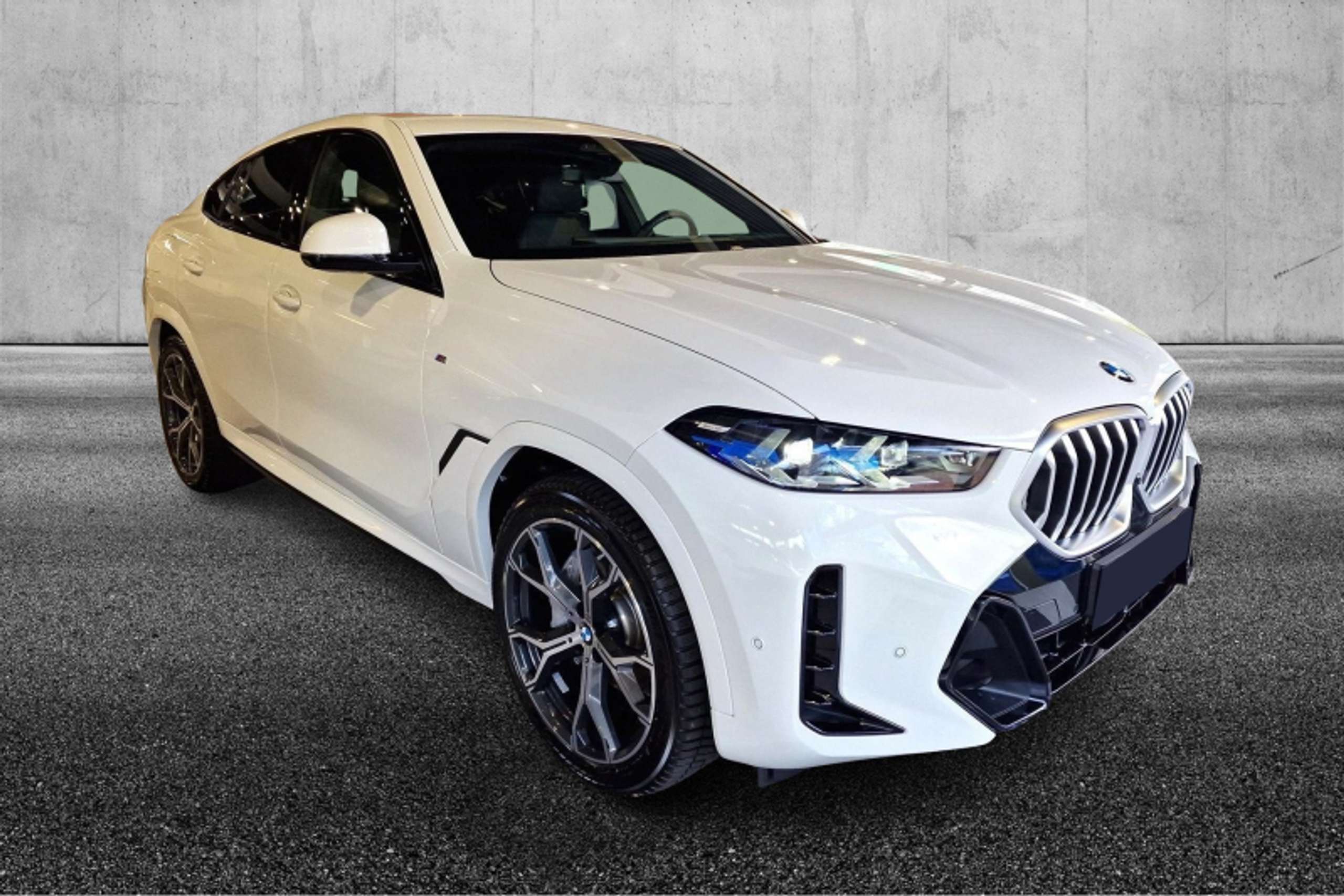 BMW - X6