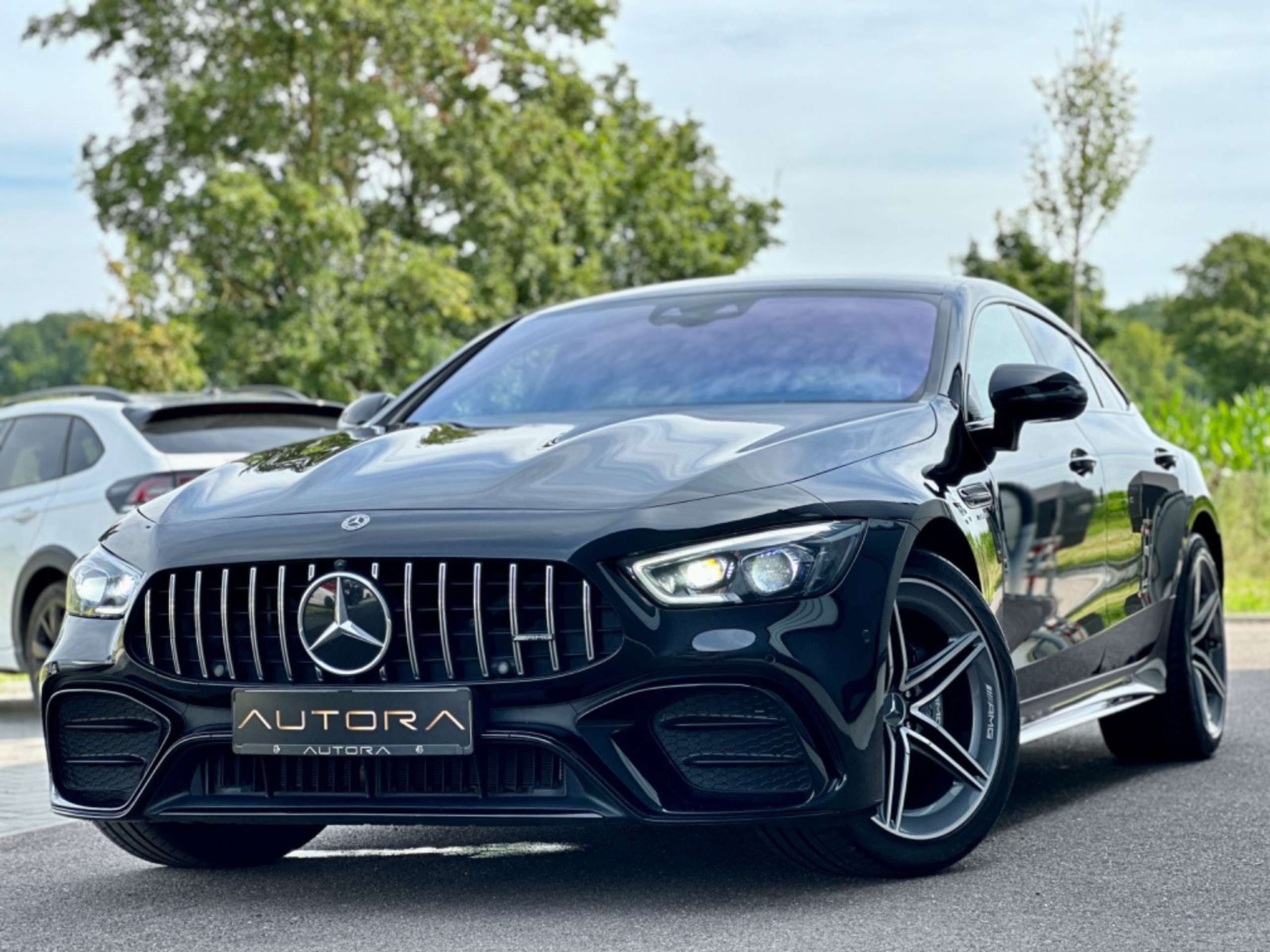 Mercedes-Benz - AMG GT