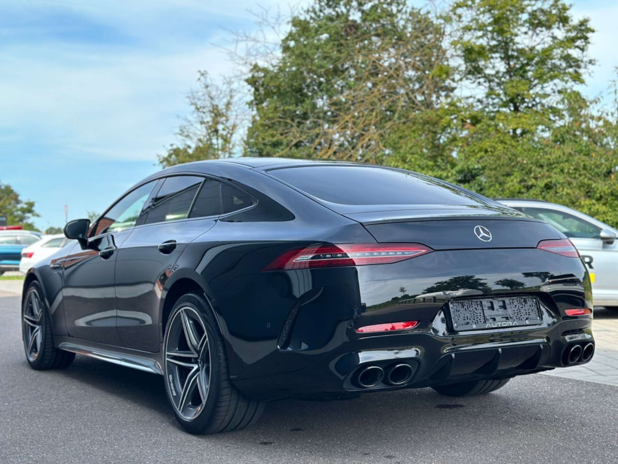 Mercedes-Benz - AMG GT