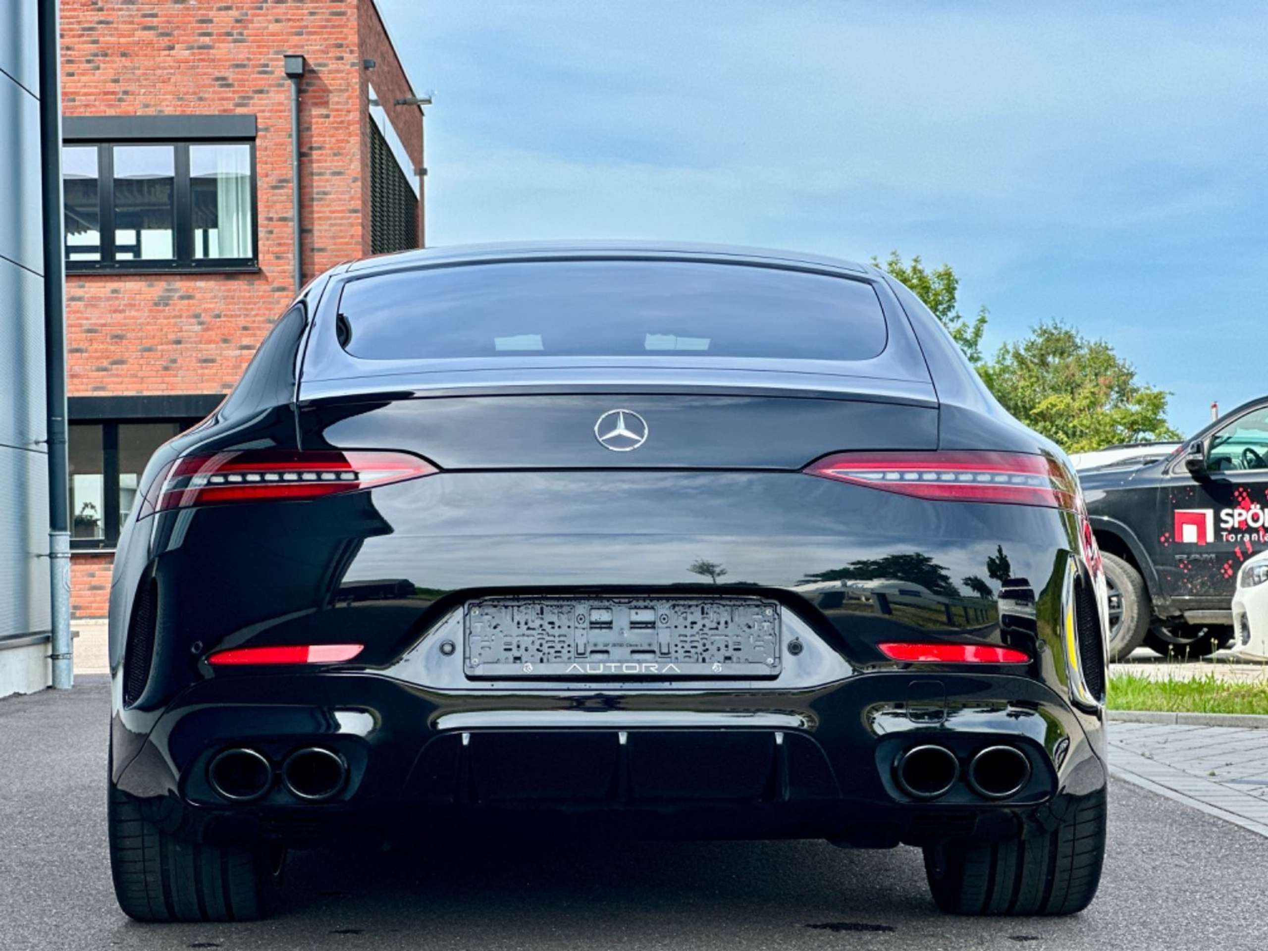 Mercedes-Benz - AMG GT