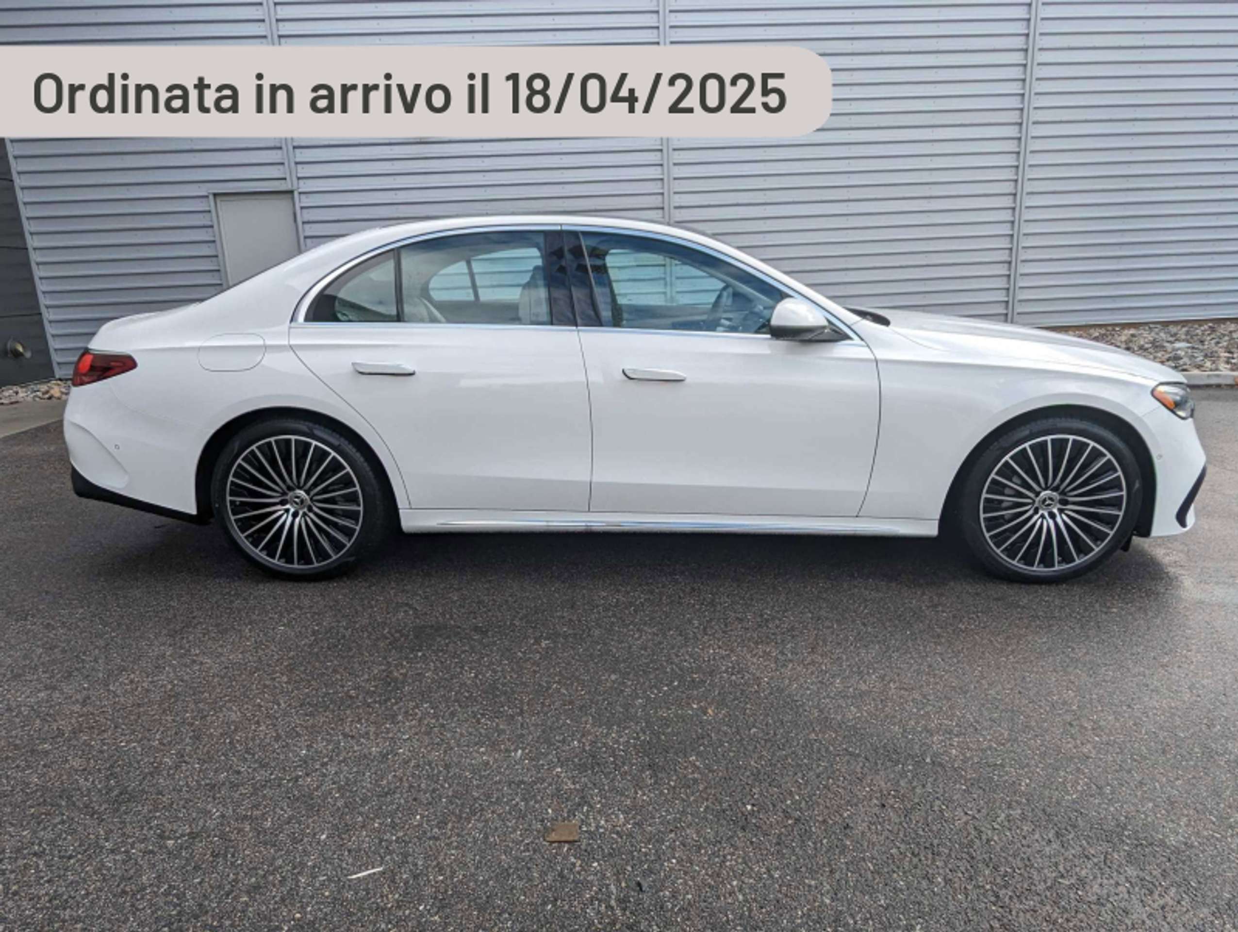 Mercedes-Benz E 300 2022