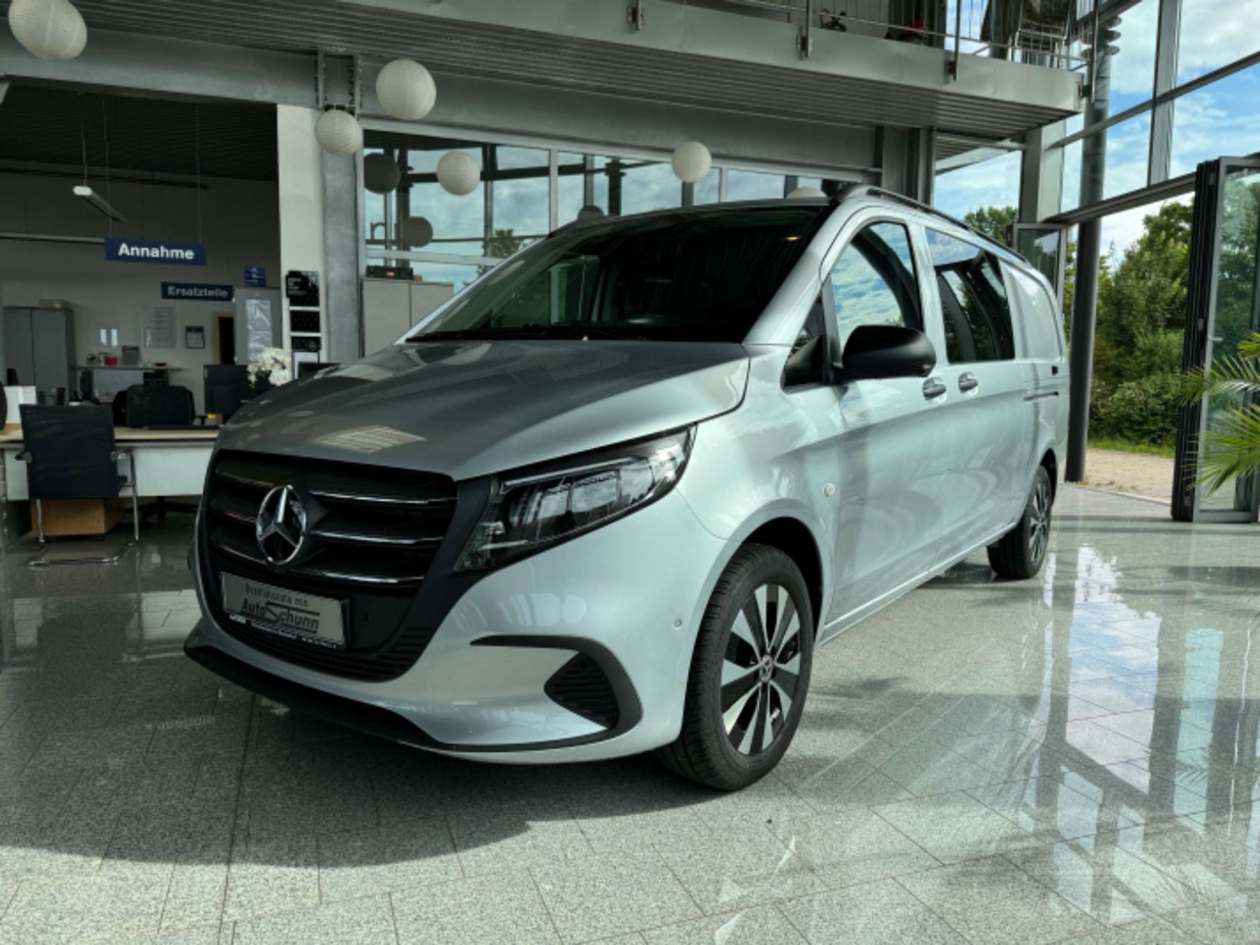 Mercedes-Benz Vito 2024