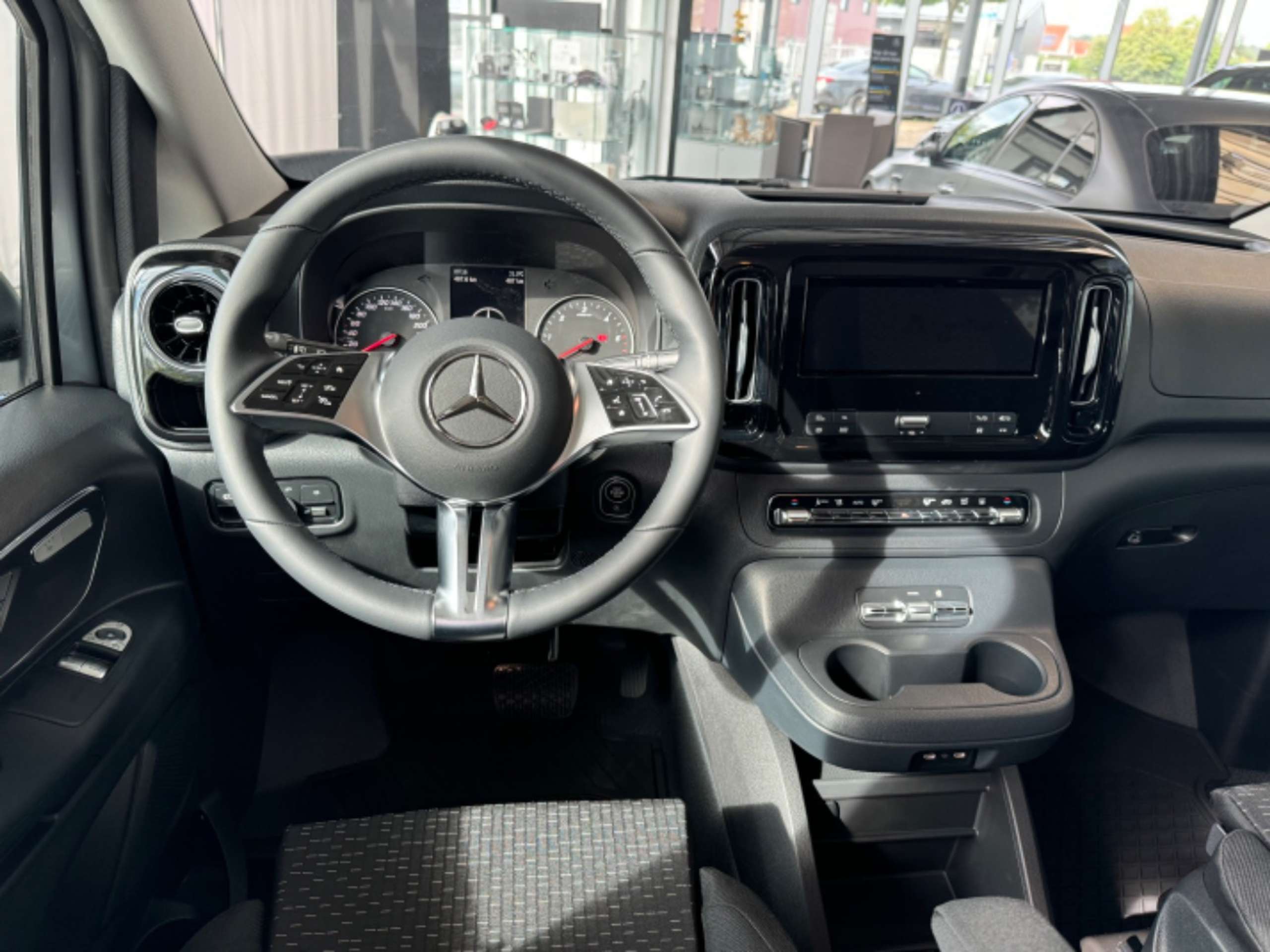 Mercedes-Benz - Vito