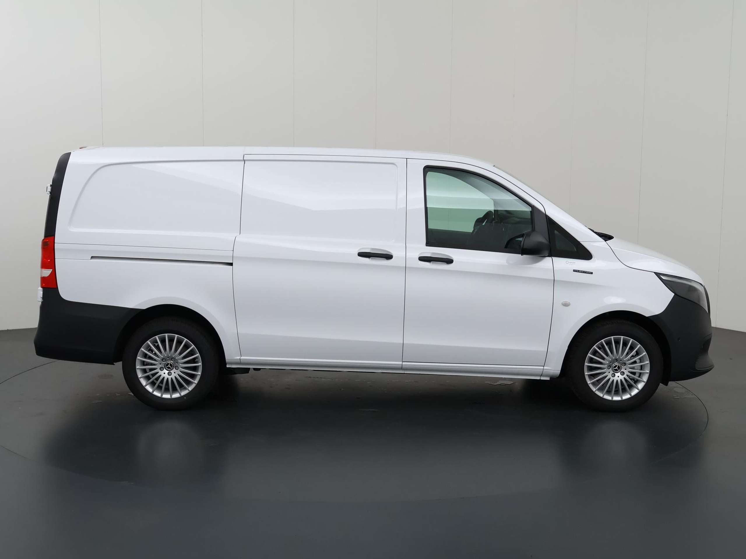 Mercedes-Benz - Vito