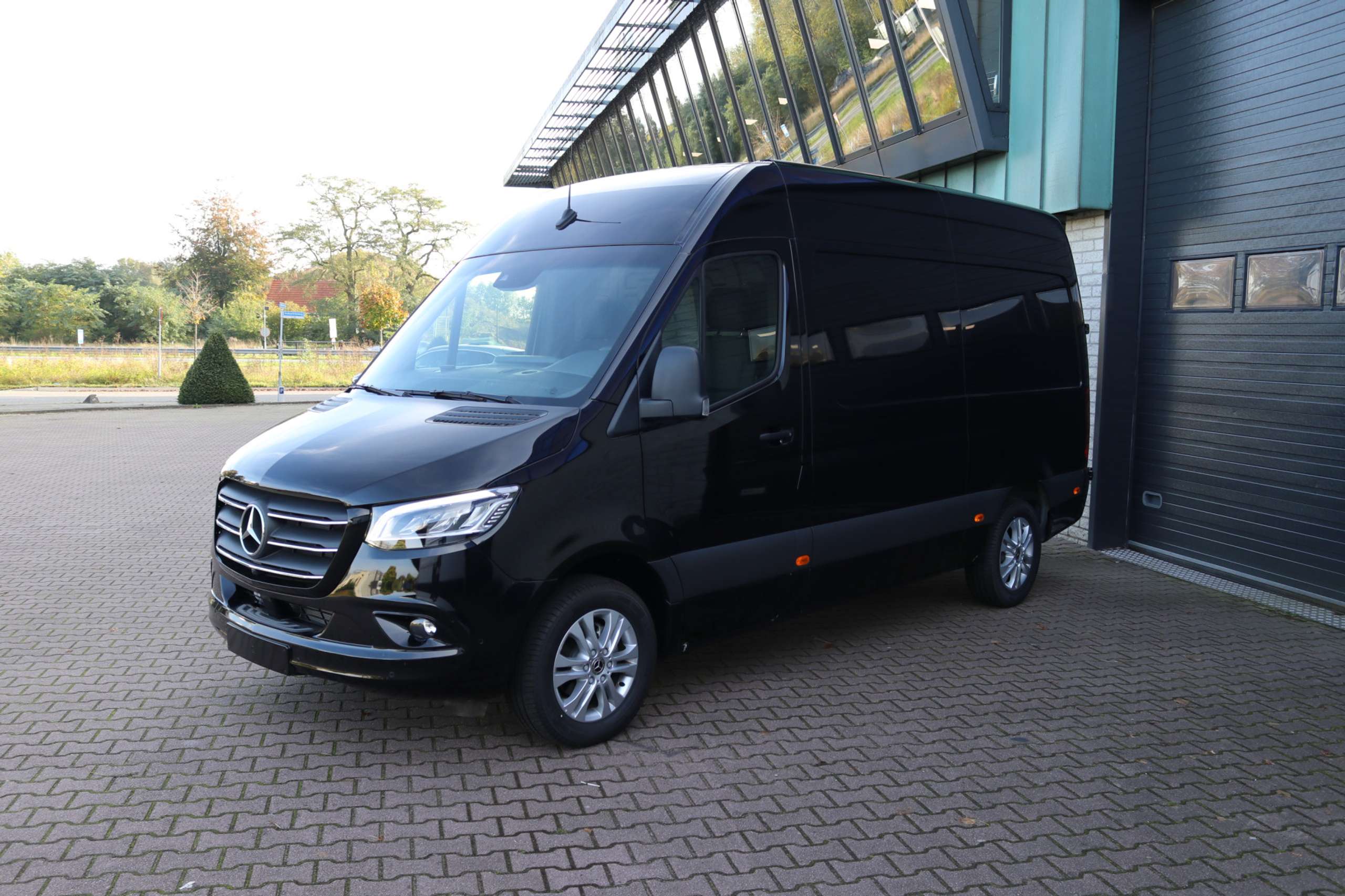 Mercedes-Benz - Sprinter