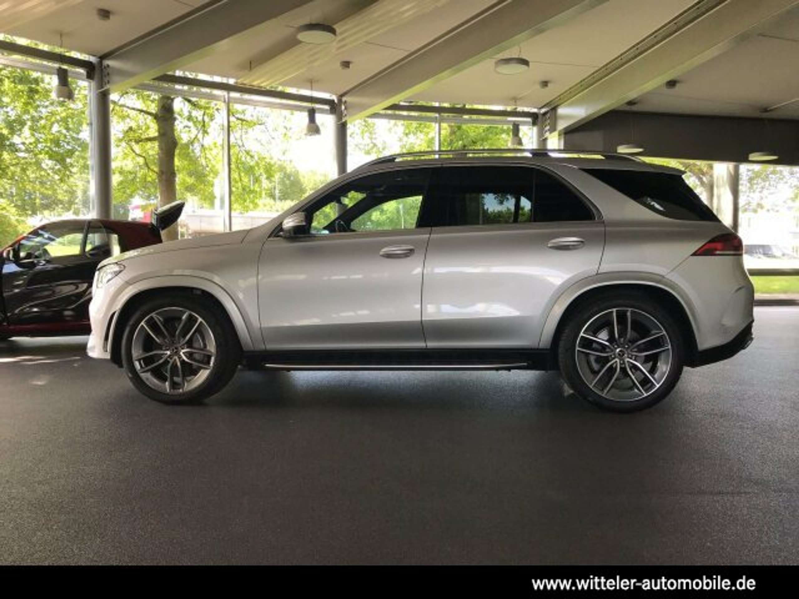 Mercedes-Benz - GLE 400