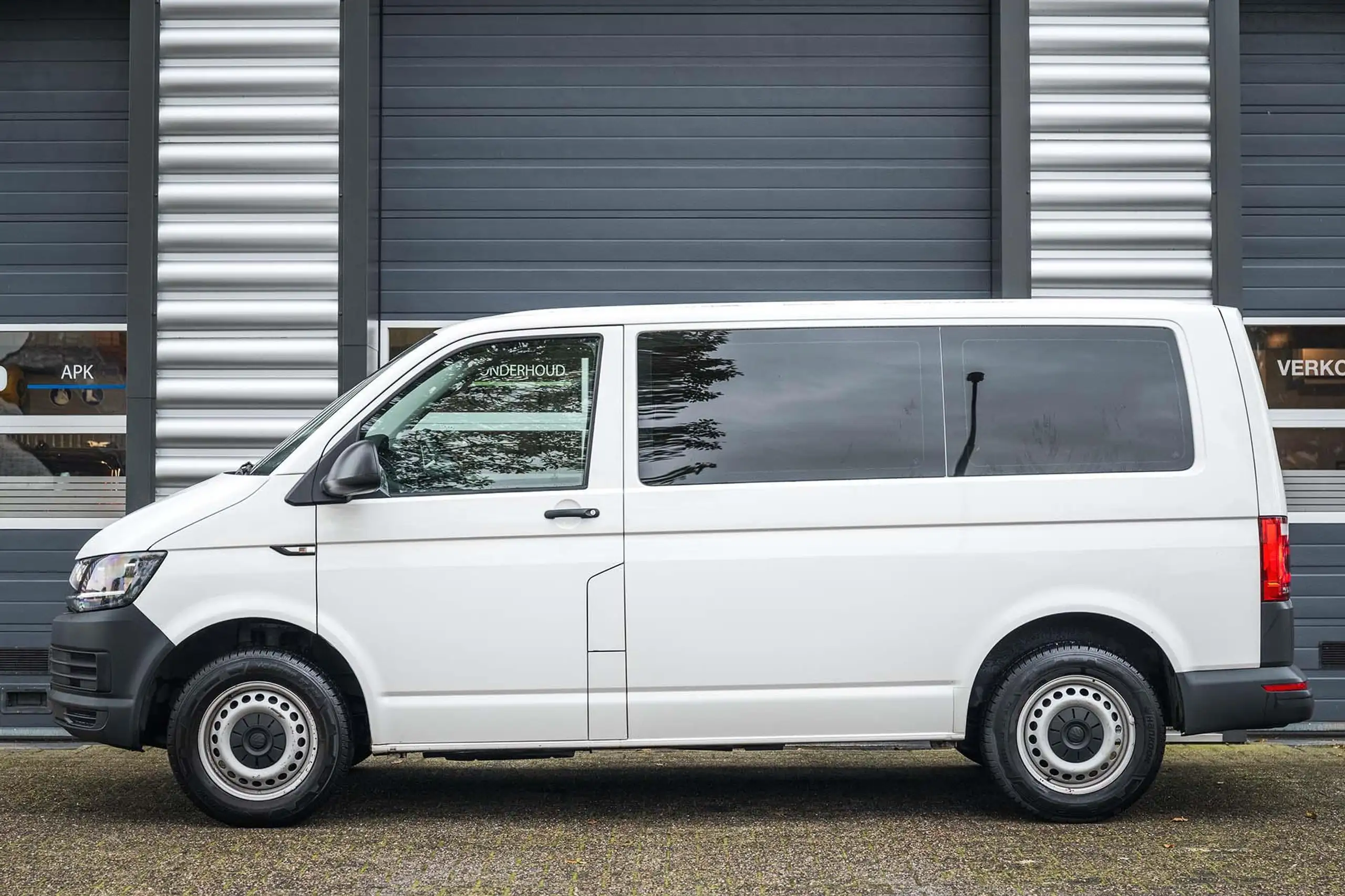 Volkswagen - Transporter