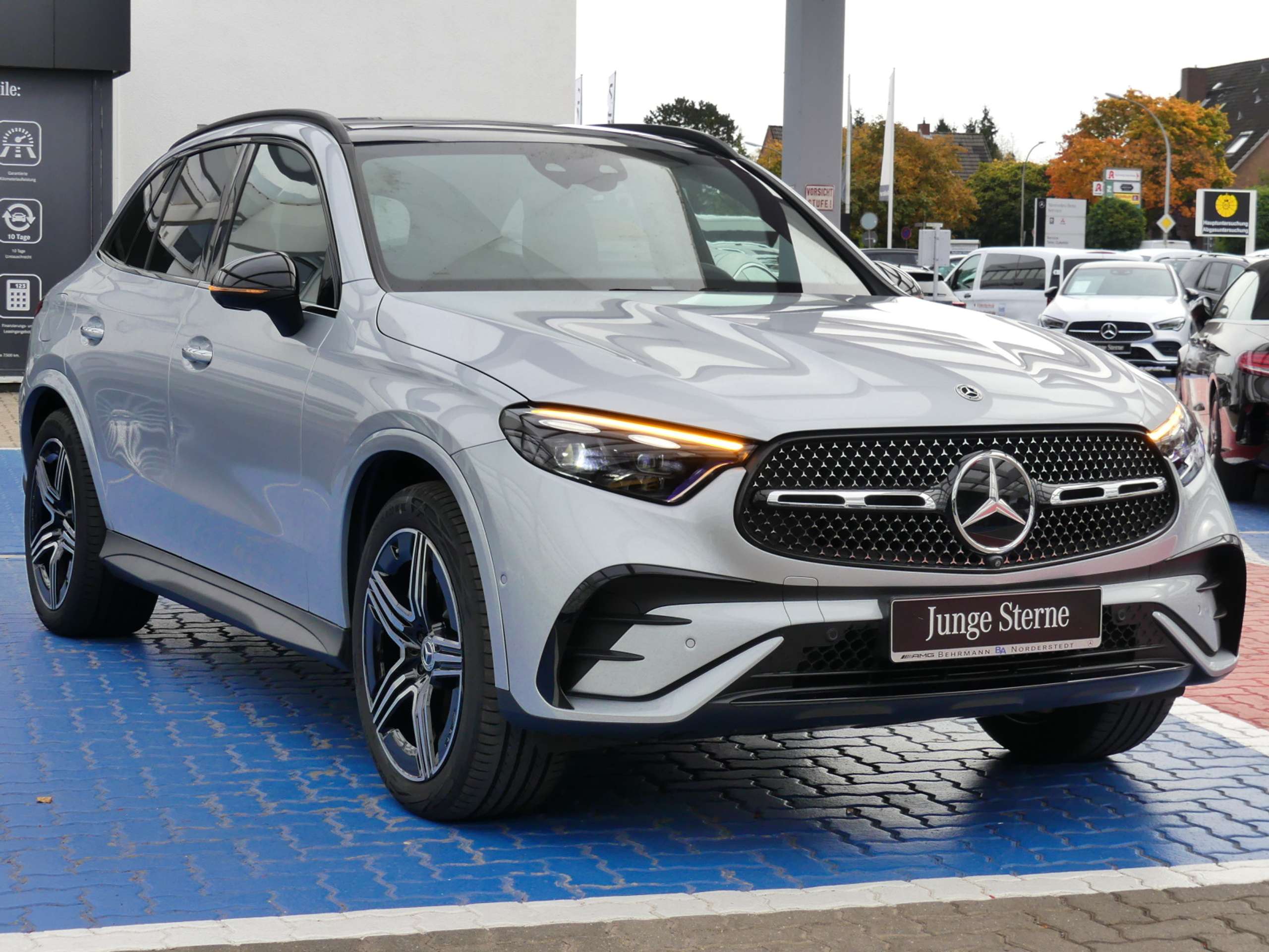 Mercedes-Benz - GLC 300