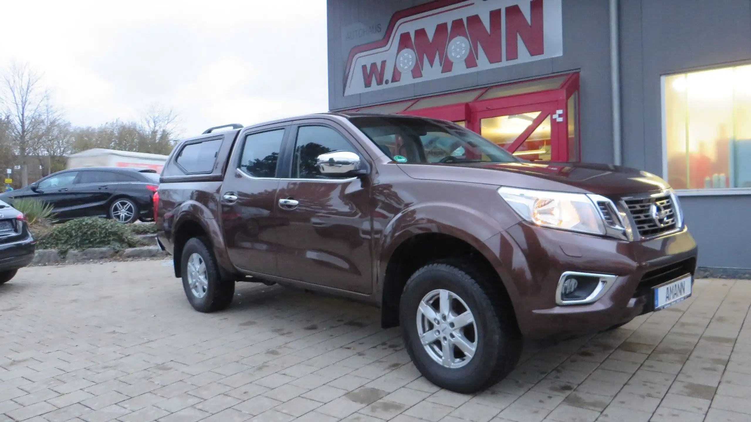 Nissan - Navara