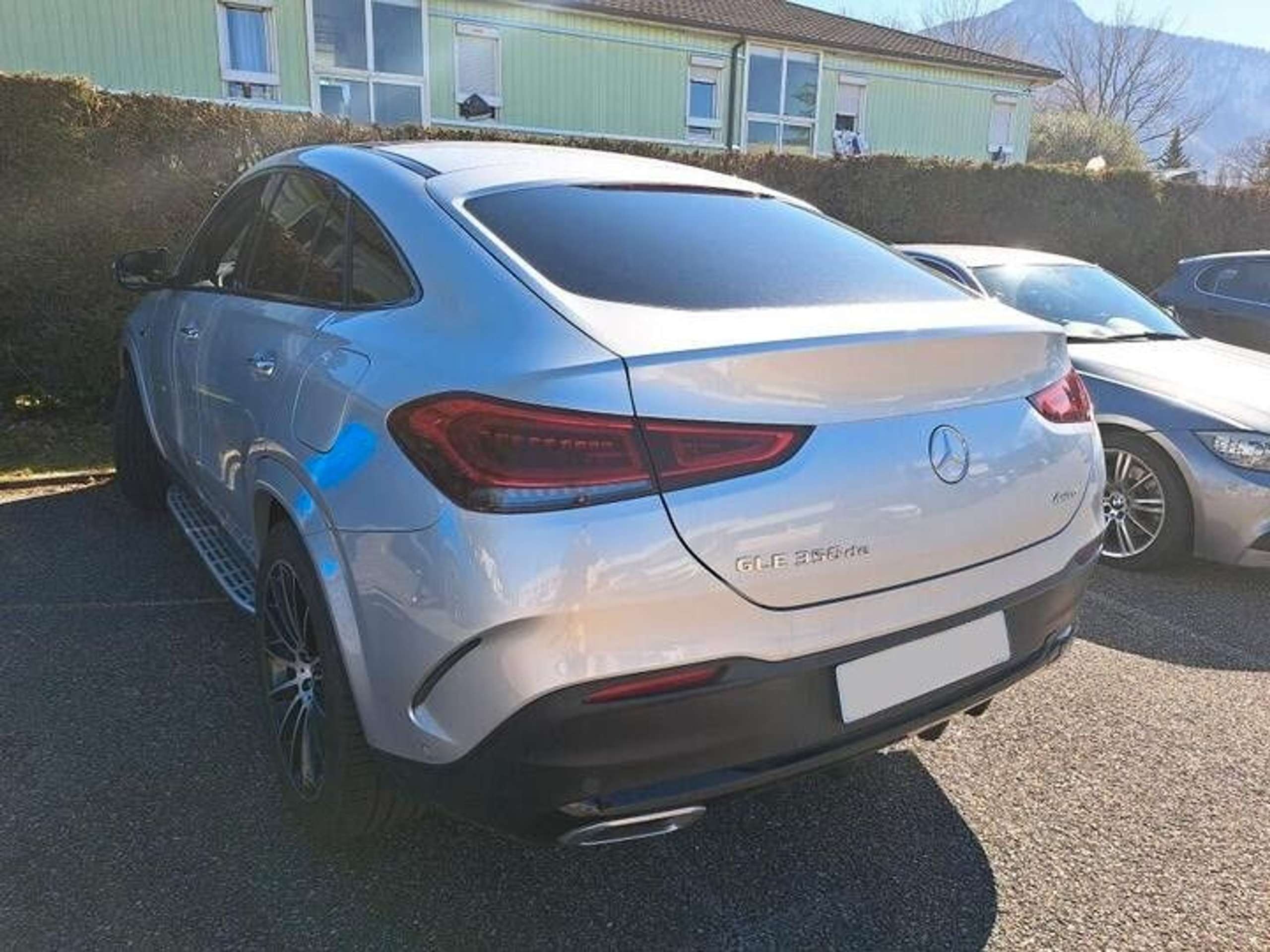 Mercedes-Benz - GLE 350