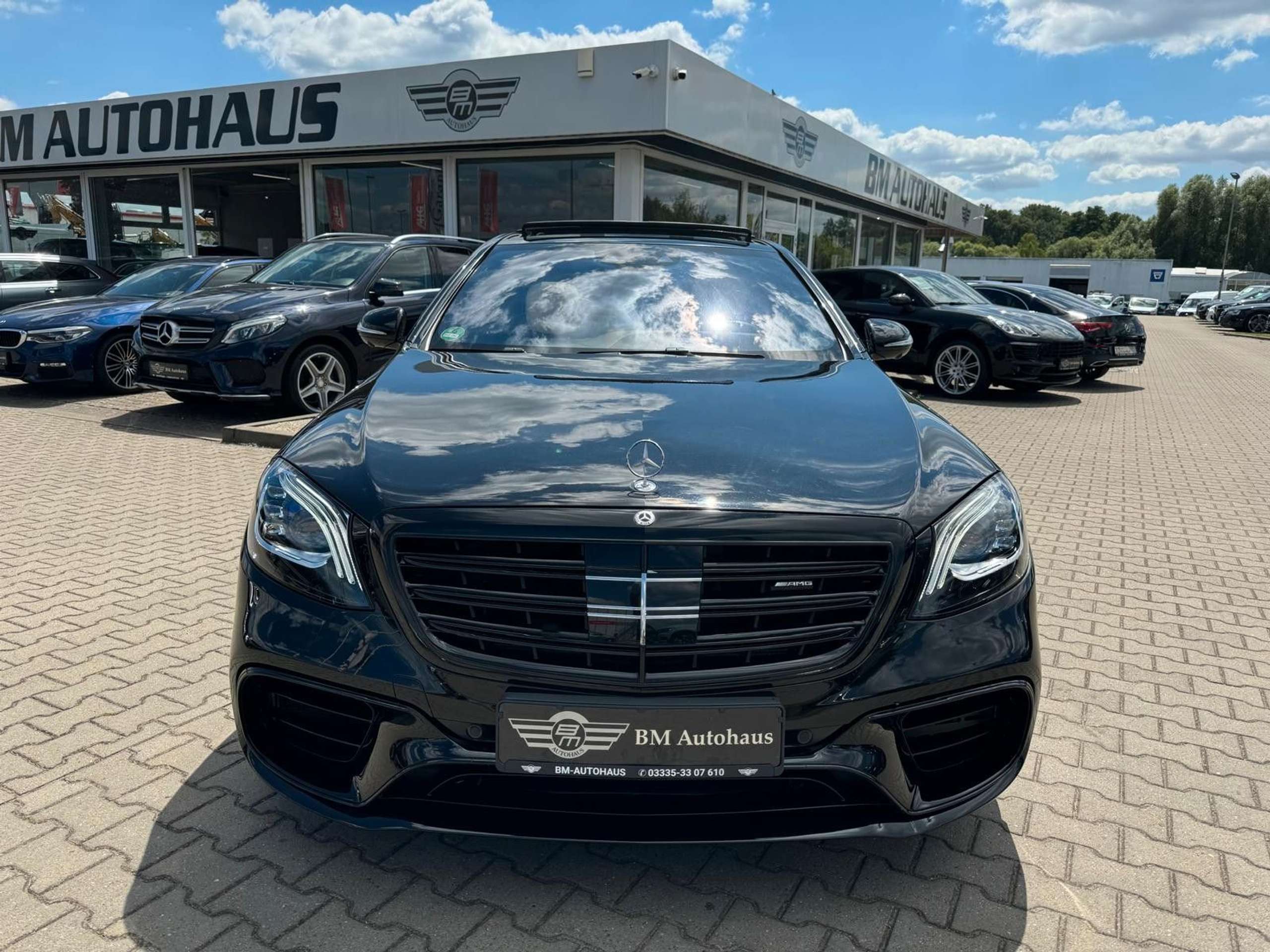 Mercedes-Benz - S 63 AMG