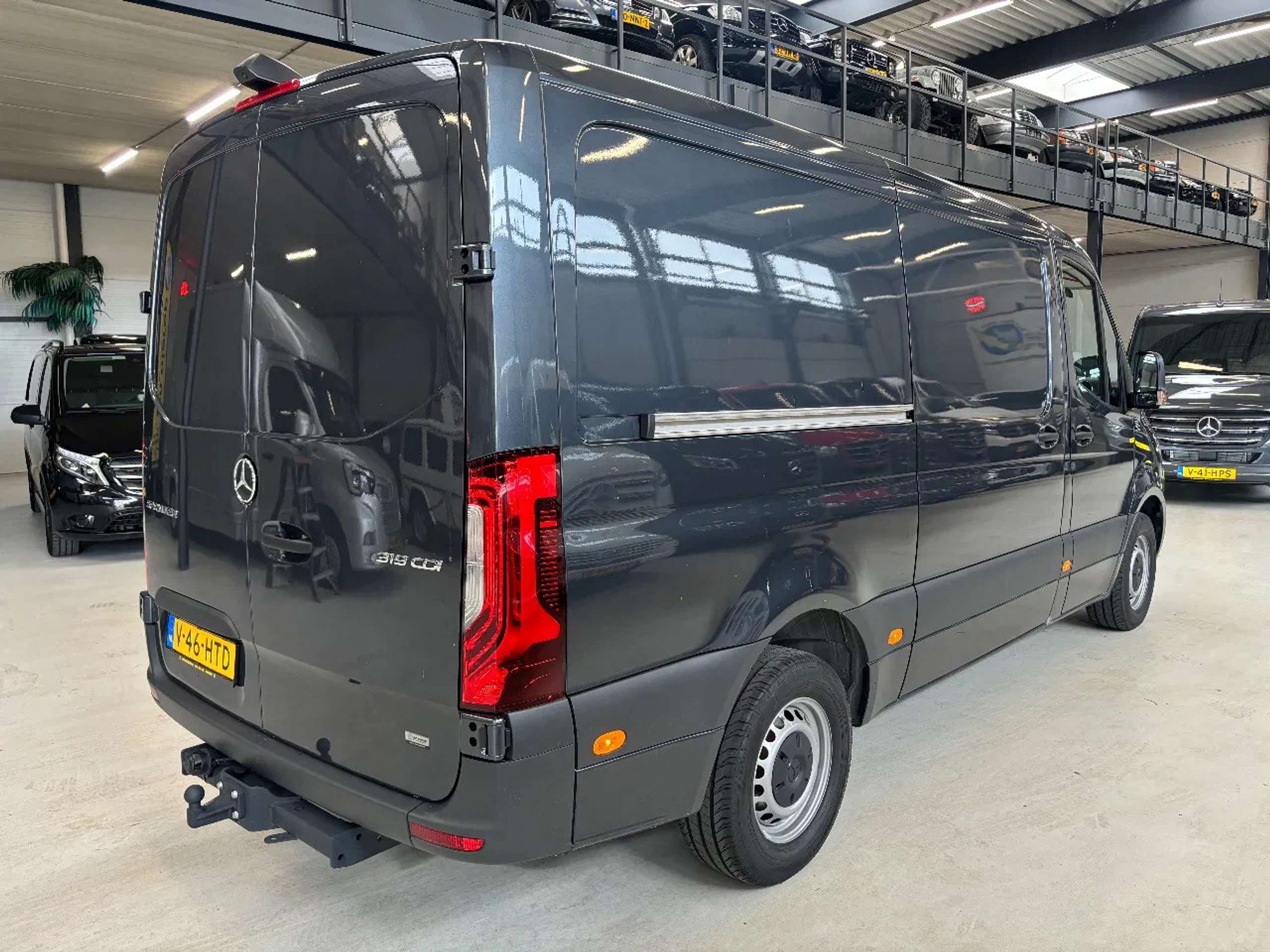 Mercedes-Benz - Sprinter