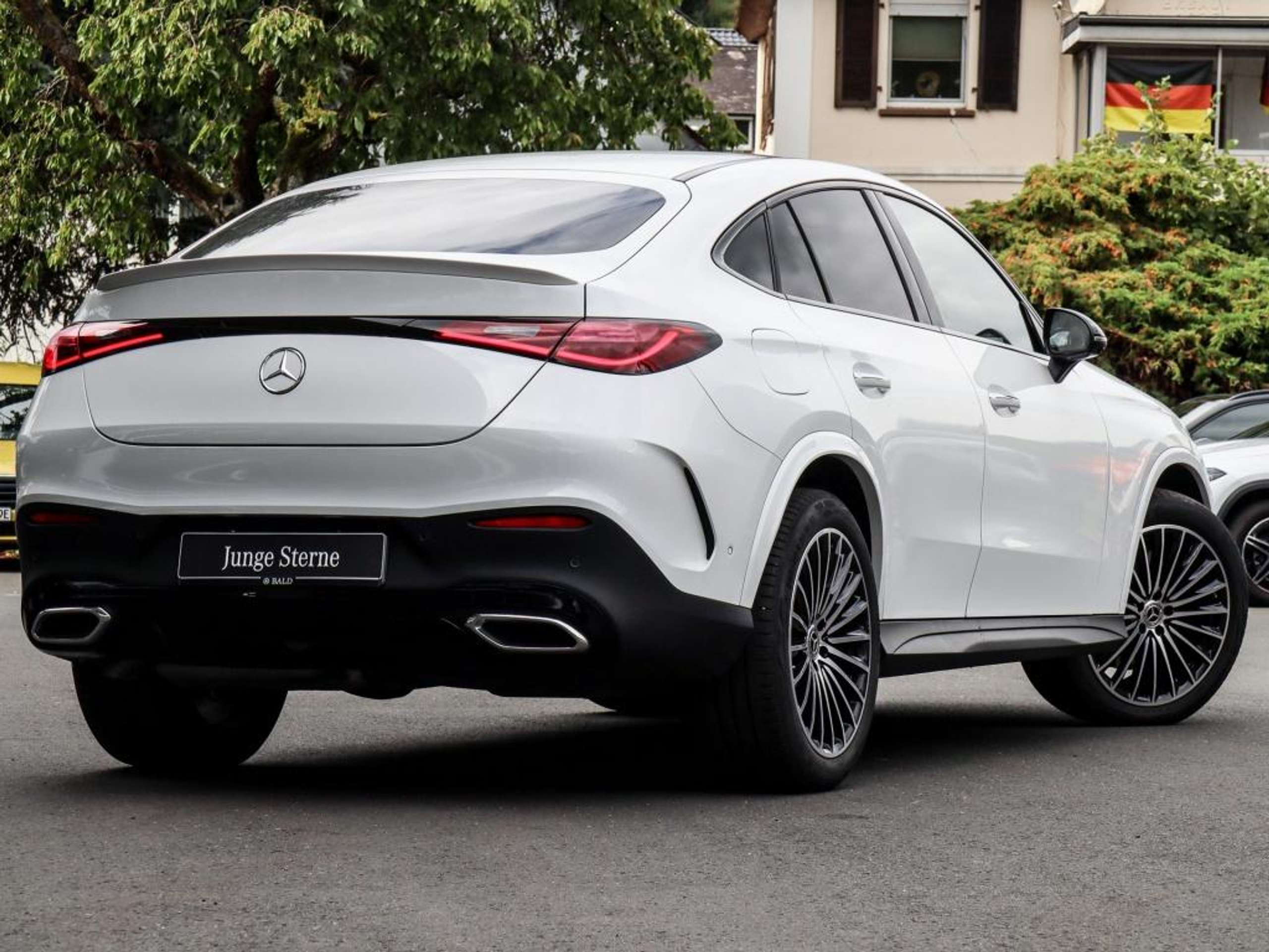 Mercedes-Benz - GLC 300